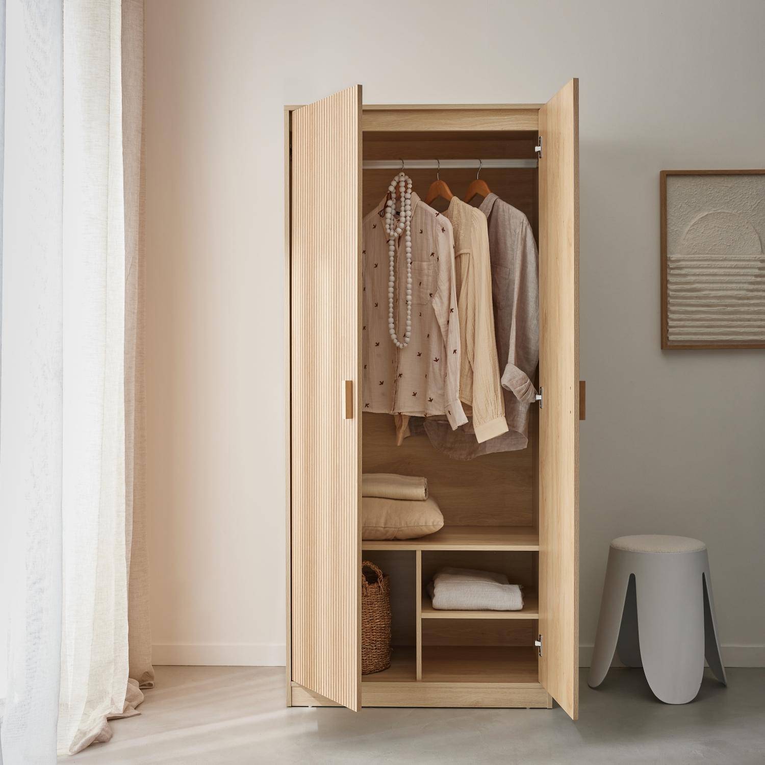 Garderobe, 2-deurs kledingkast met hangruimte, gelamineerde panelen en dennenhouten poten B 80 x D 48 x H 180cm, Linear Photo3