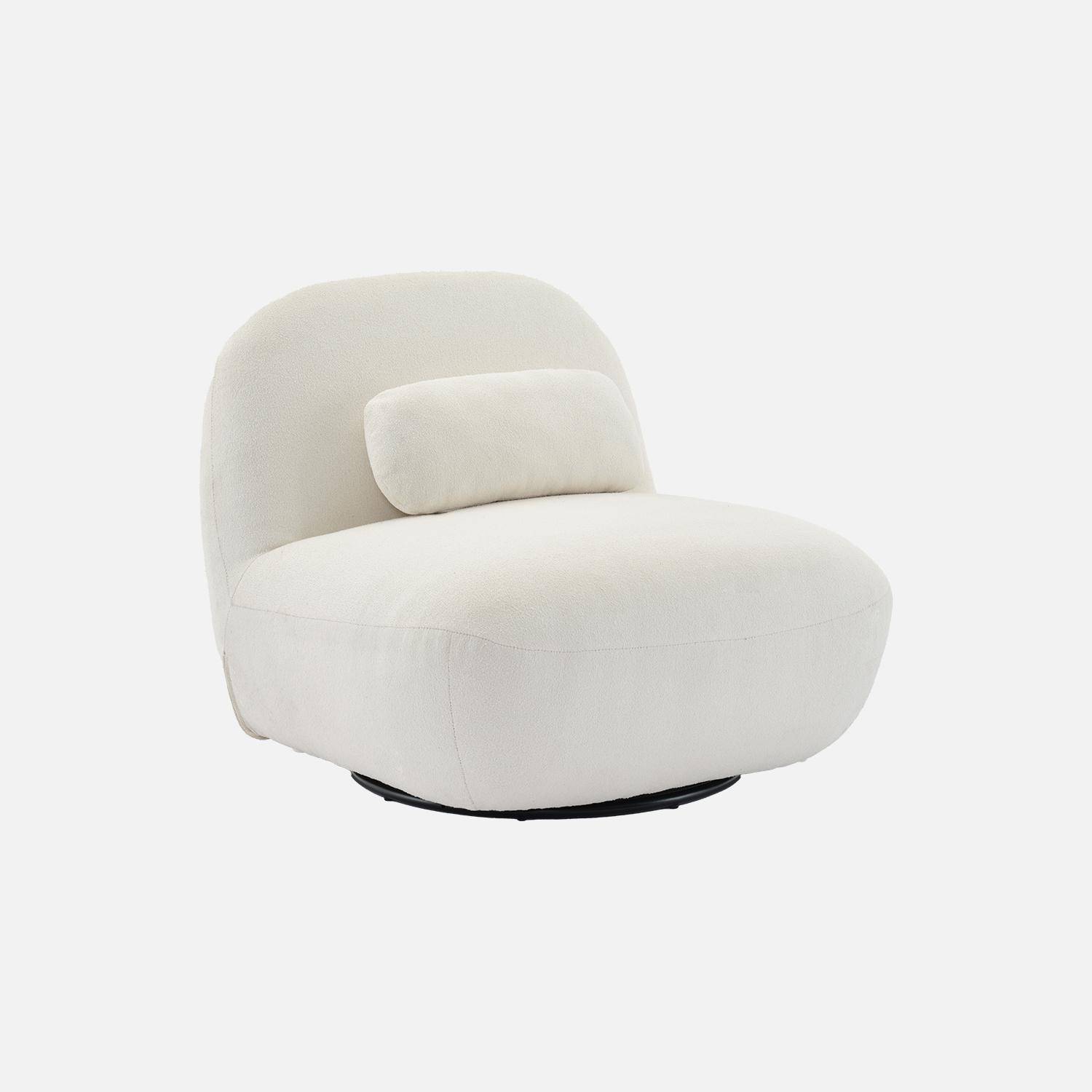 360° draaibare fauteuil in crèmewitte boucléstof, matzwart metalen onderstel, Spino Photo1