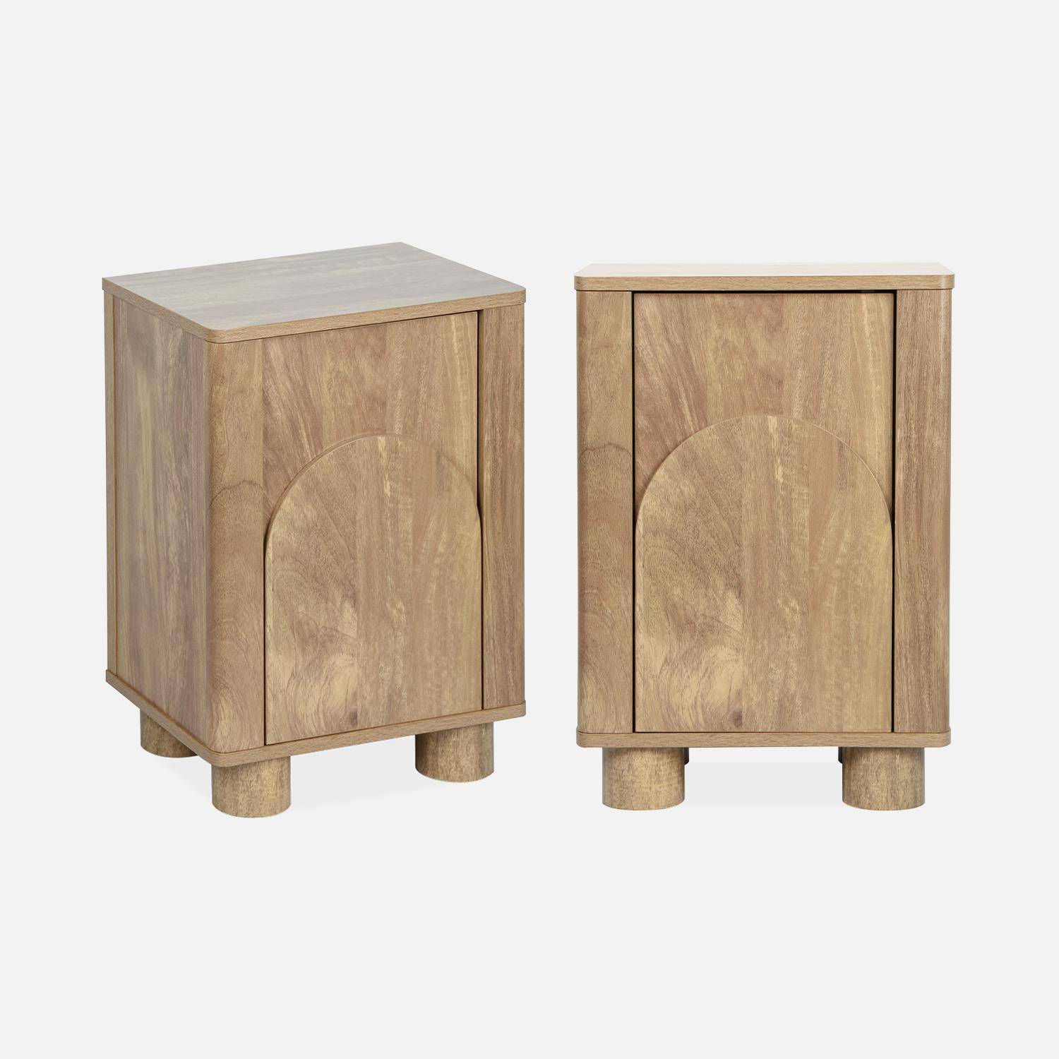 Lot de 2 tables de chevet exotiques MDF effet bois massif et pieds arrondis, 1 porte et 1 étagère,sweeek,Photo1