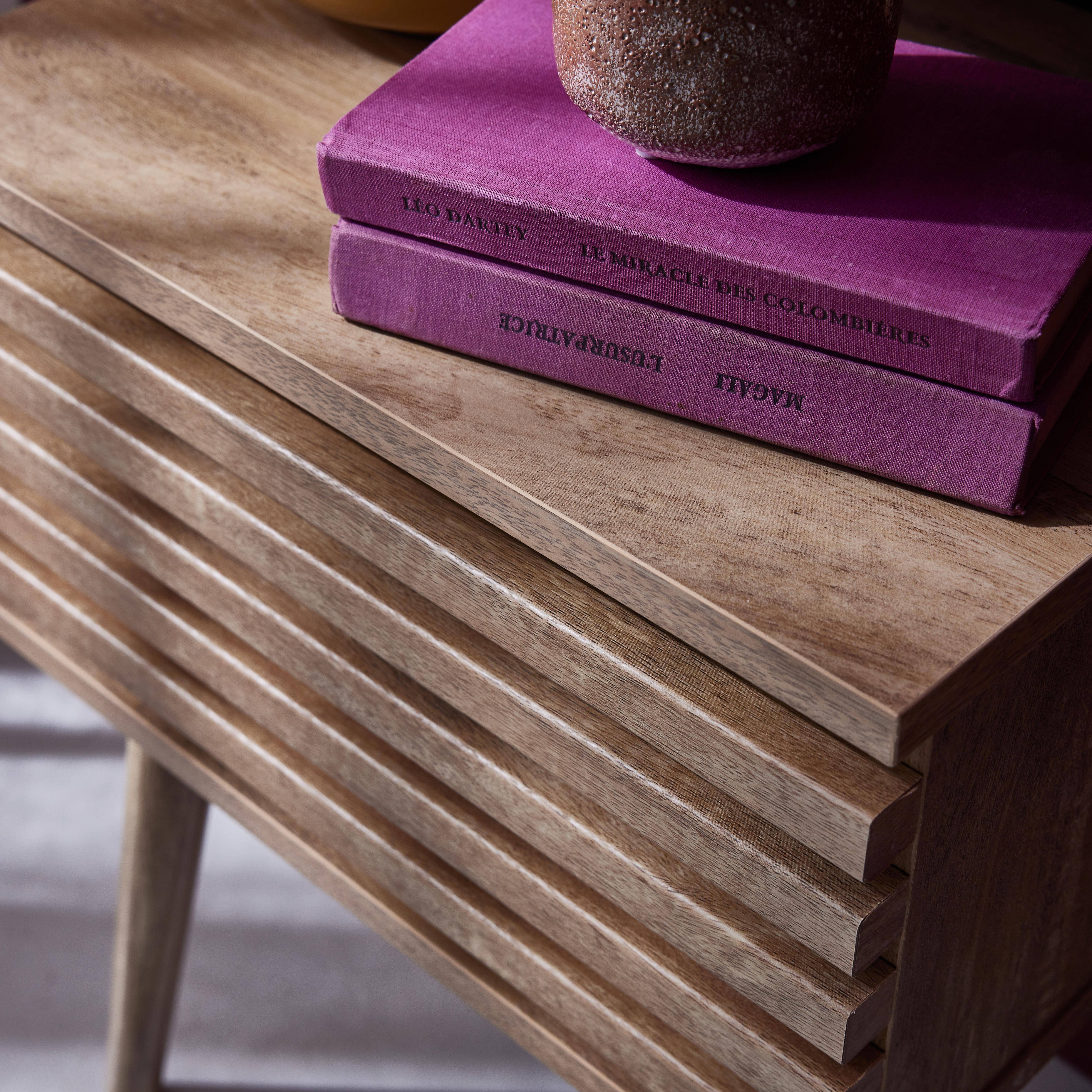 Table de chevet style scandinave décor bois avec tiroir rainuré et pieds compas Photo3