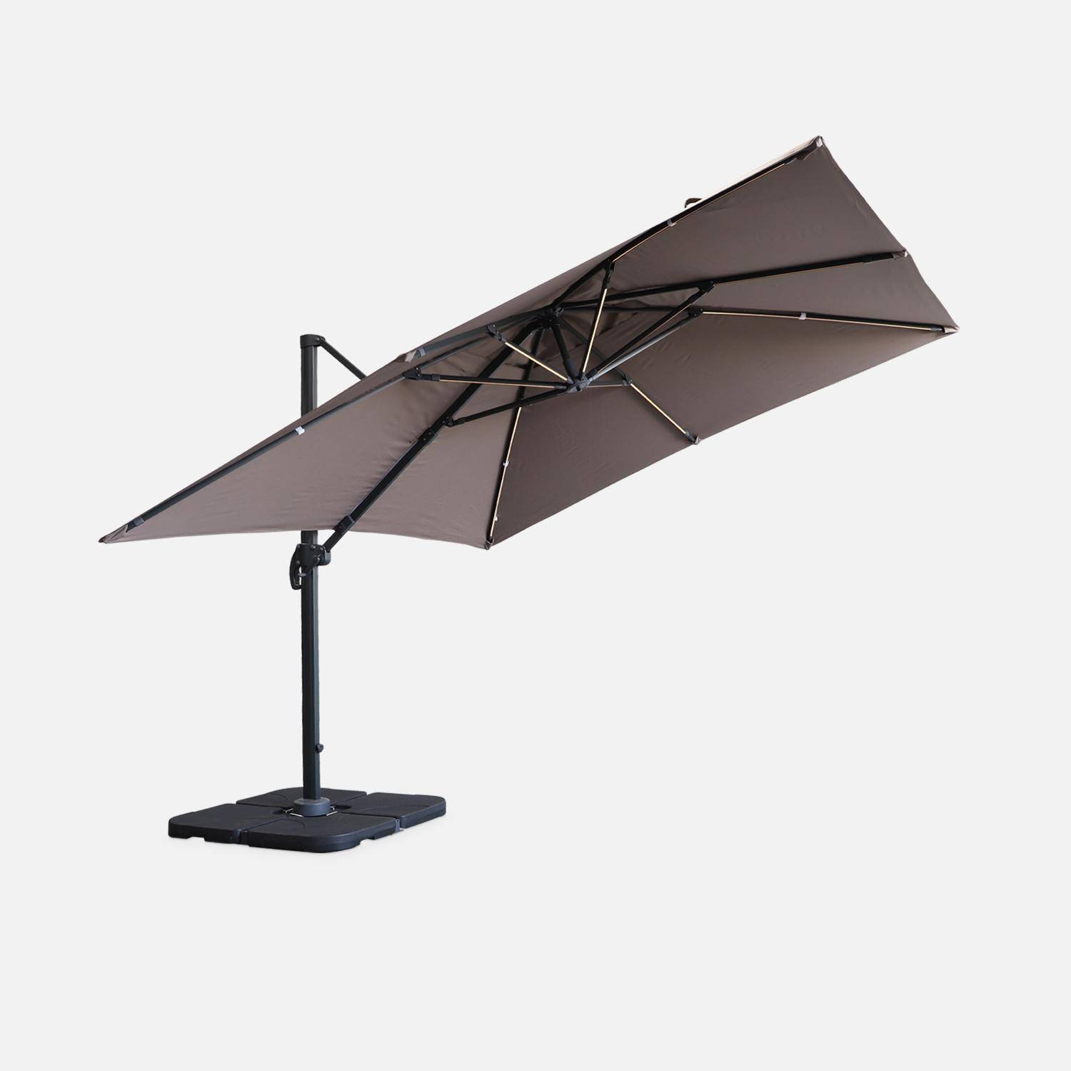 Parasol déporté solaire LED 3x3m Luce taupe avec lumière intégrée + housse ,sweeek,Photo3