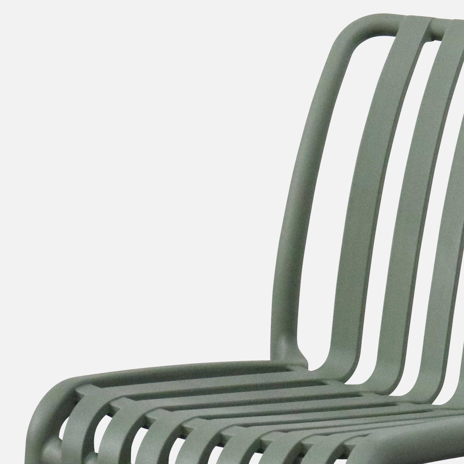 Lot de 4 chaises de jardin en plastique vert de gris, empilables, déjà montées,sweeek,Photo4