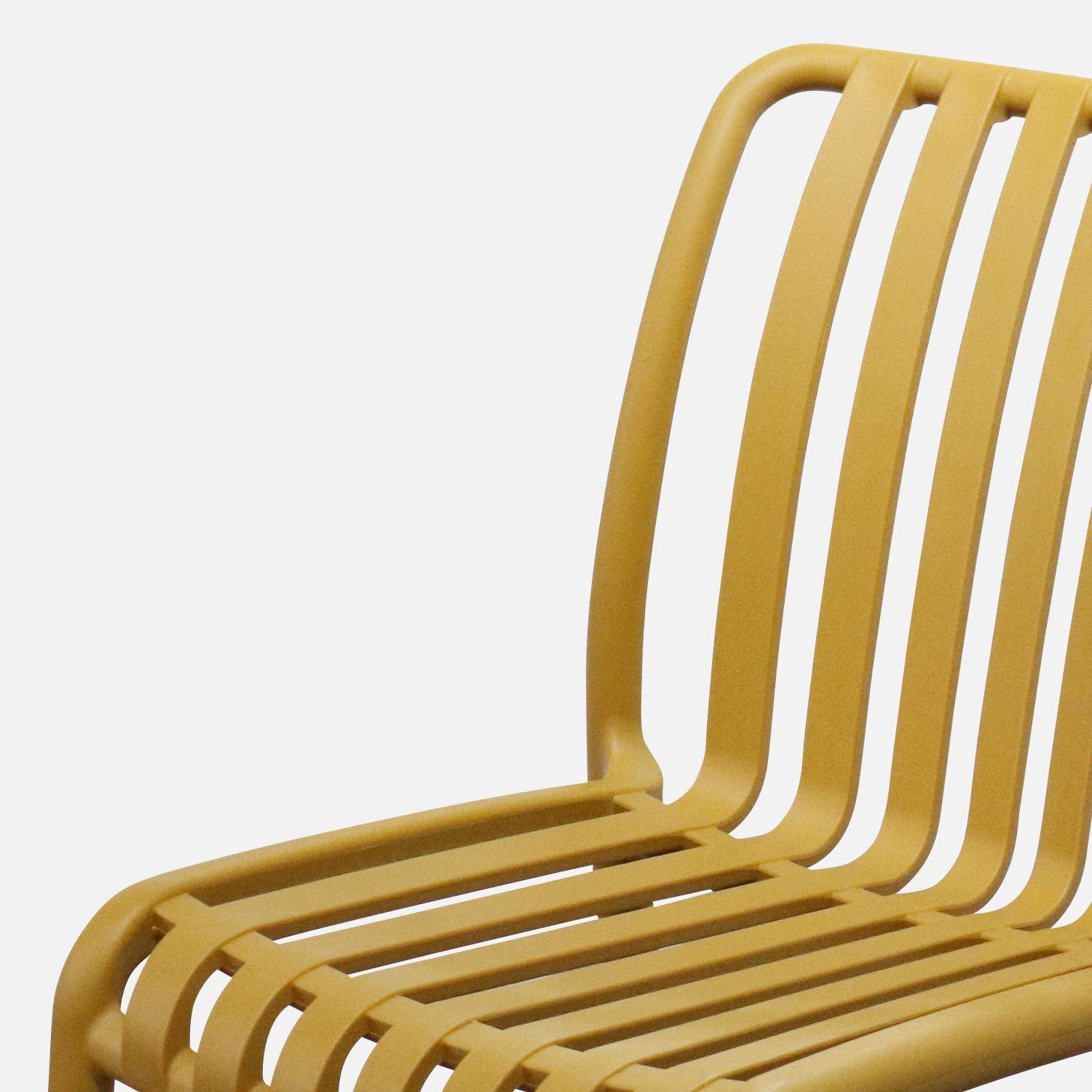 Lot de 4 chaises de jardin en plastique moutarde, empilables, déjà montées Photo6
