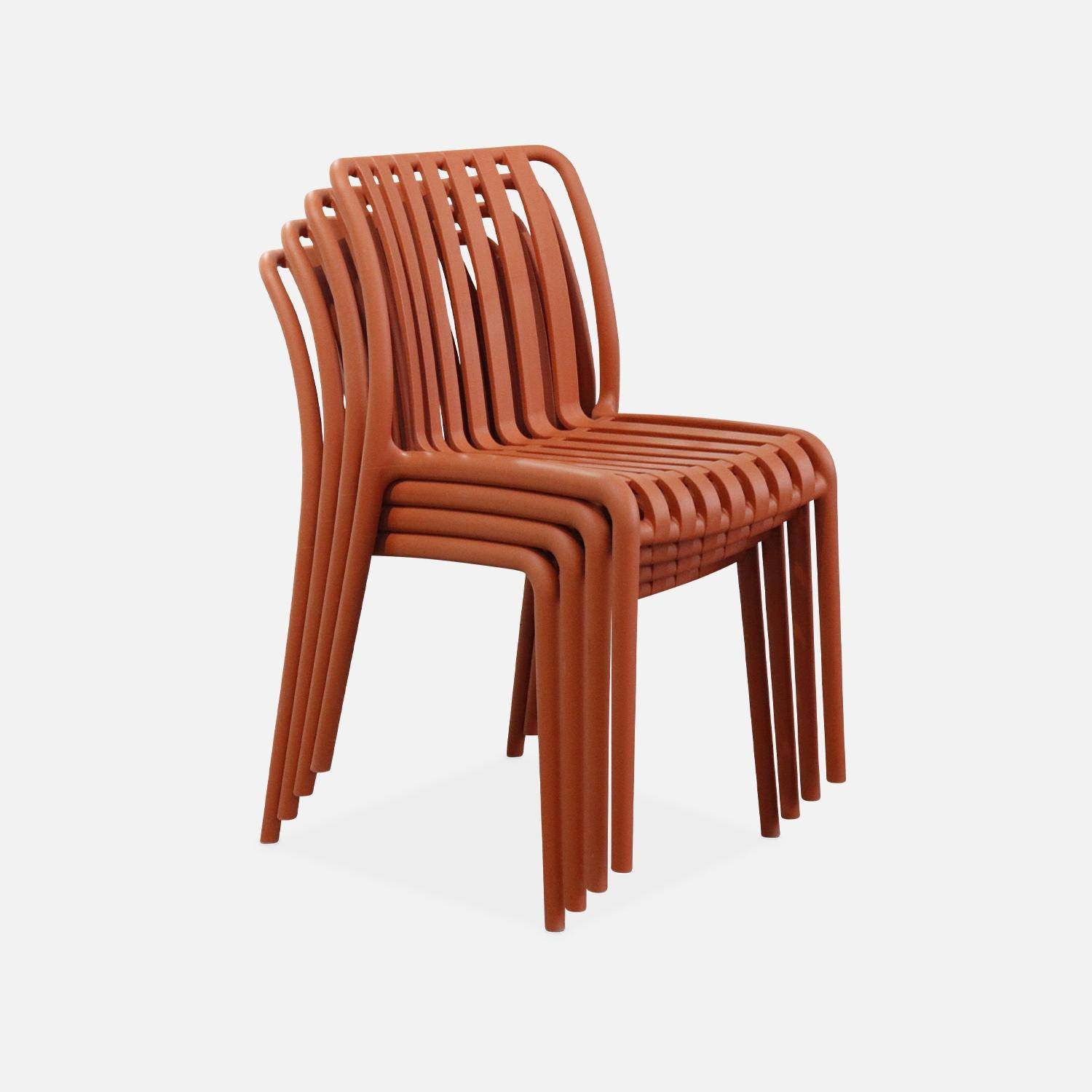 Lot de 4 chaises de jardin en plastique terracotta, empilables, déjà montées Photo5