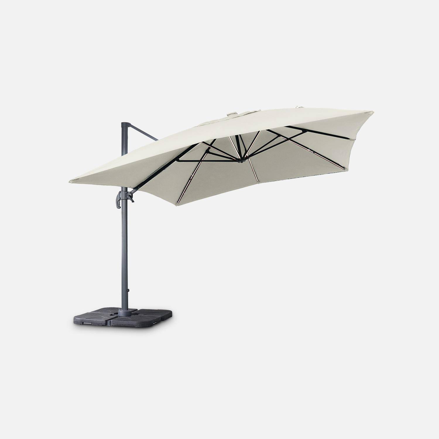 Premium quality rectangular 3x4m cantilever parasol with solar-powered integrated LED lights - Cantilever parasol, tiltable, foldable with 360° rotation, solar charging, cover included - Luce - Beige,sweeek,Photo2
