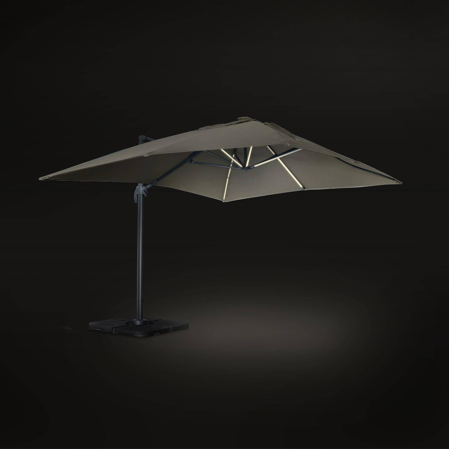Premium quality rectangular 3x4m cantilever parasol with solar-powered integrated LED lights - Cantilever parasol, tiltable, foldable with 360° rotation, solar charging, cover included - Luce - Beige,sweeek,Photo4