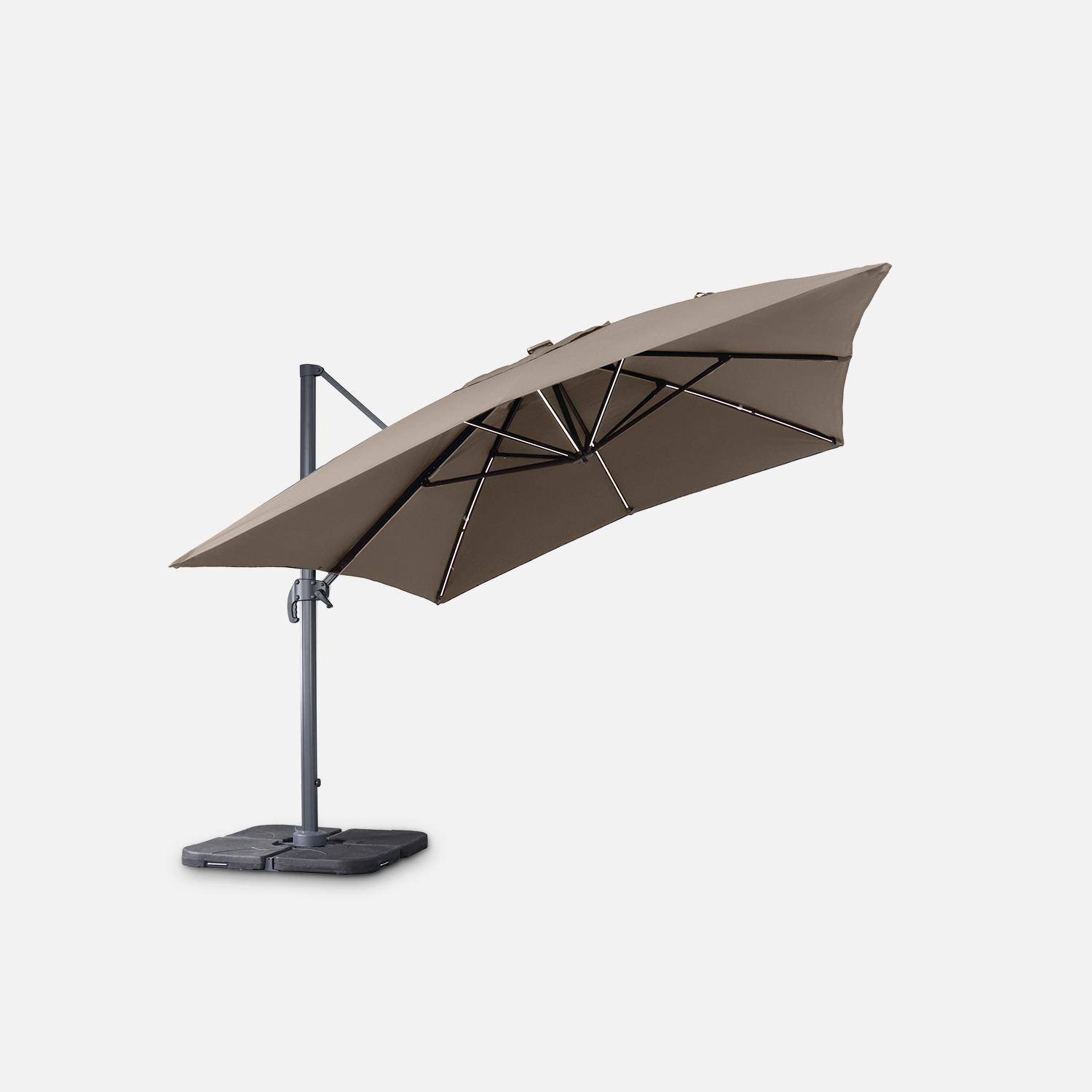 Premium quality rectangular 3x4m cantilever parasol with solar-powered integrated LED lights, tiltable, foldable , 360° rotation, cover included, beige,sweeek,Photo3