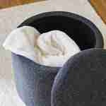 Pufe em tecido cinzento com arrumação para almofadas ou mantas Photo2