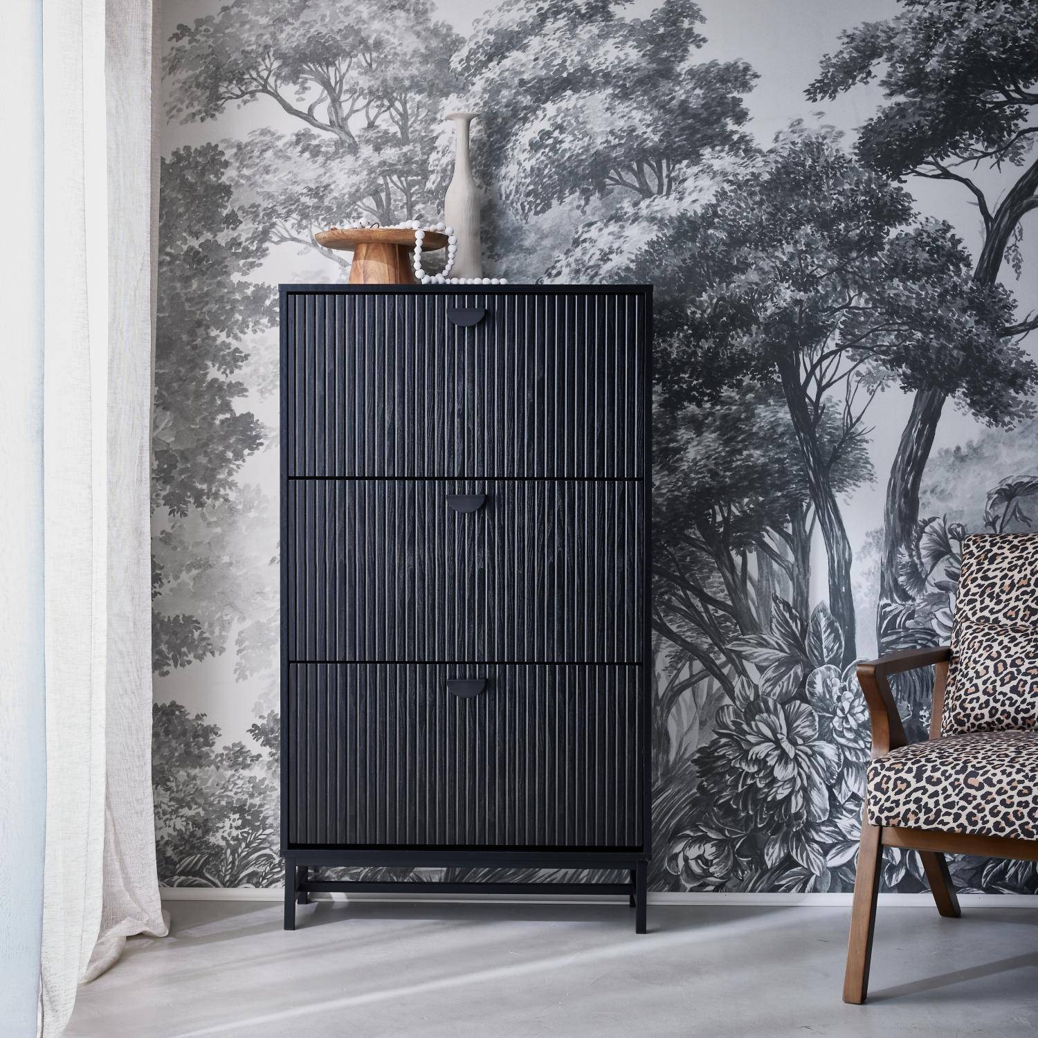 Schuhschrank mit 3 Klappen und geriffeltem Holzdekor, schwarz 18 Paare - Bazalt,sweeek,Photo1