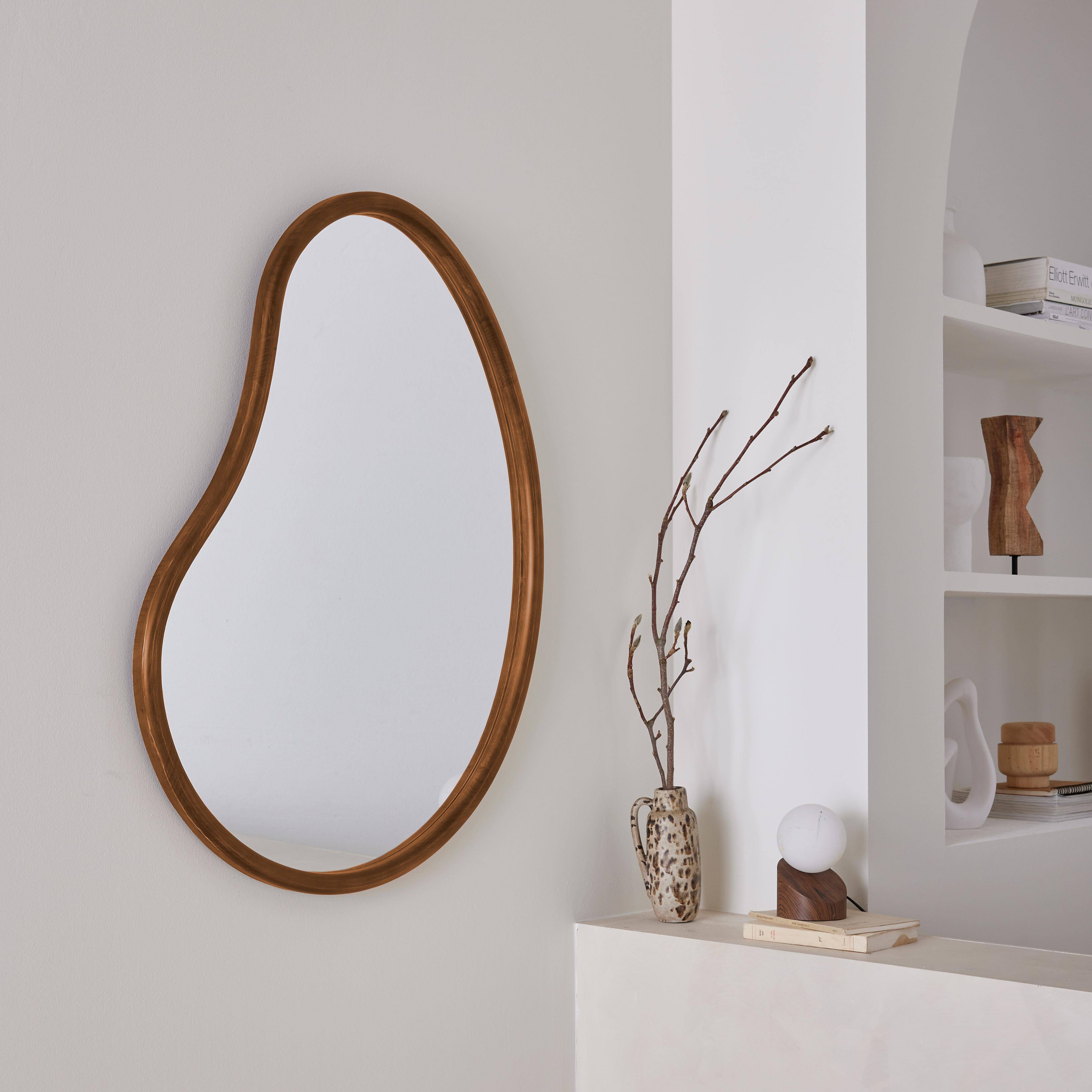 Organischer Spiegel aus Tannenholz 95cm, 3cm dick, nussbaumfarben, für Eingang, Schlafzimmer oder Badezimmer - Jacob,sweeek,Photo1