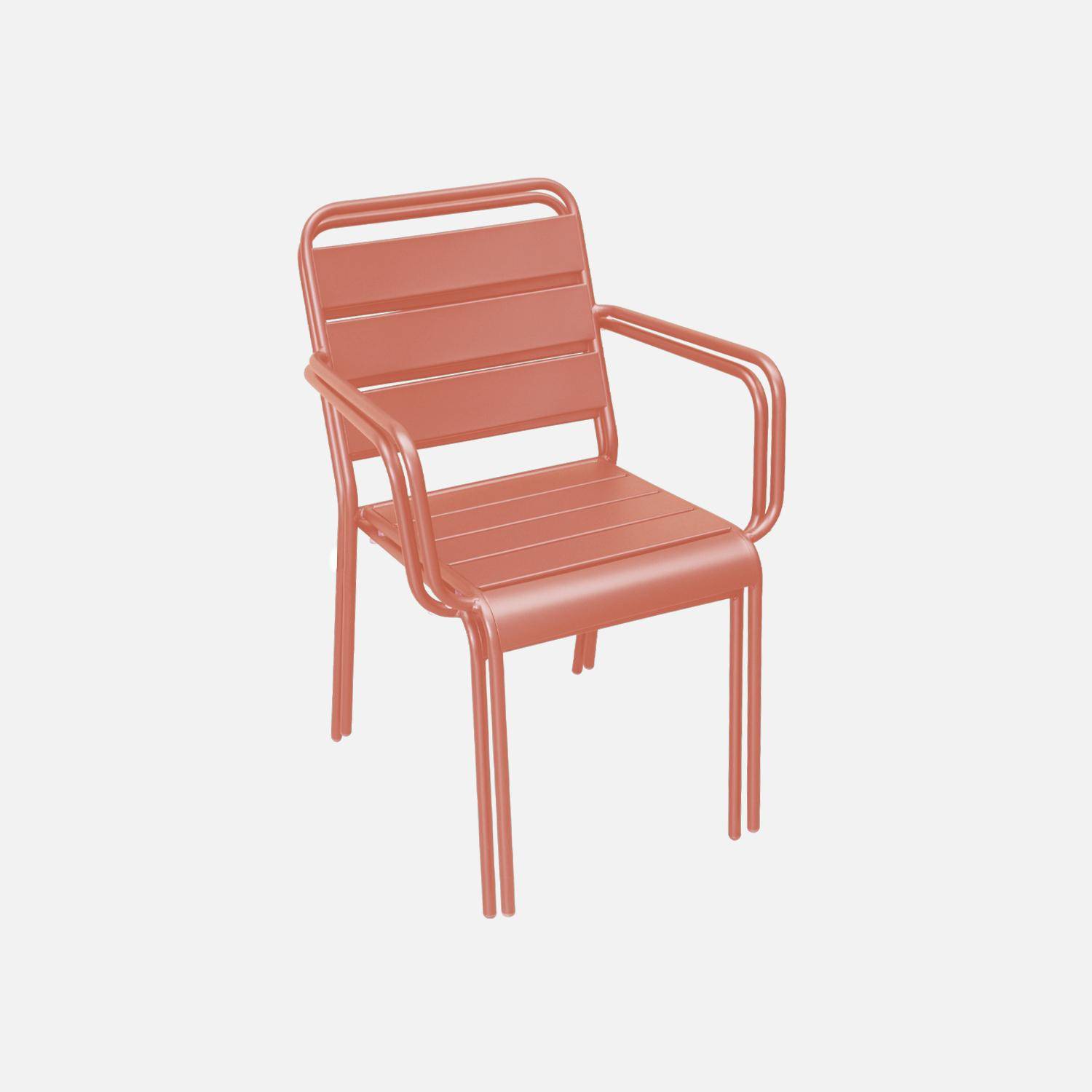 Set van 2 stapelbare zalmroze metalen stoelen voor binnen of buiten,sweeek,Photo3