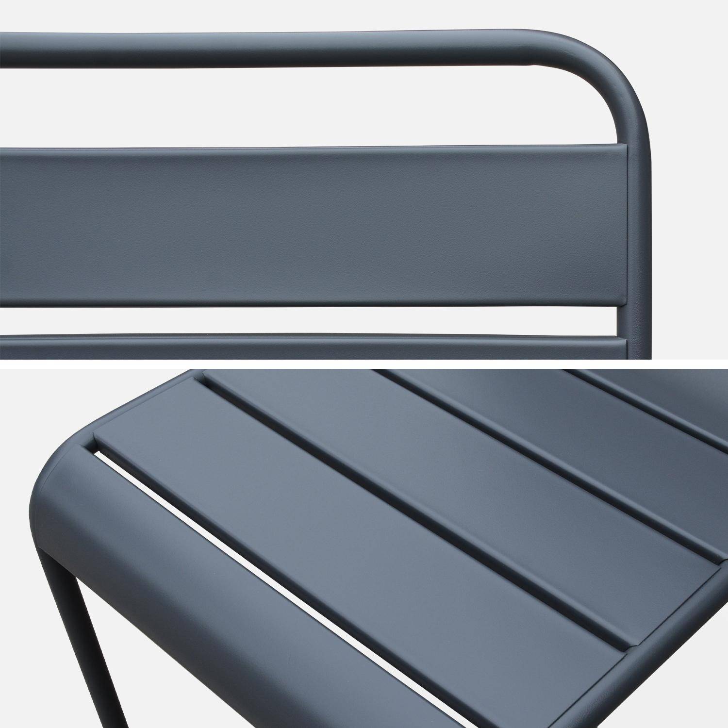 Set van 4 stapelbare metalen stoelen voor binnen en buiten, roestbestendige lak in grijs,sweeek,Photo4