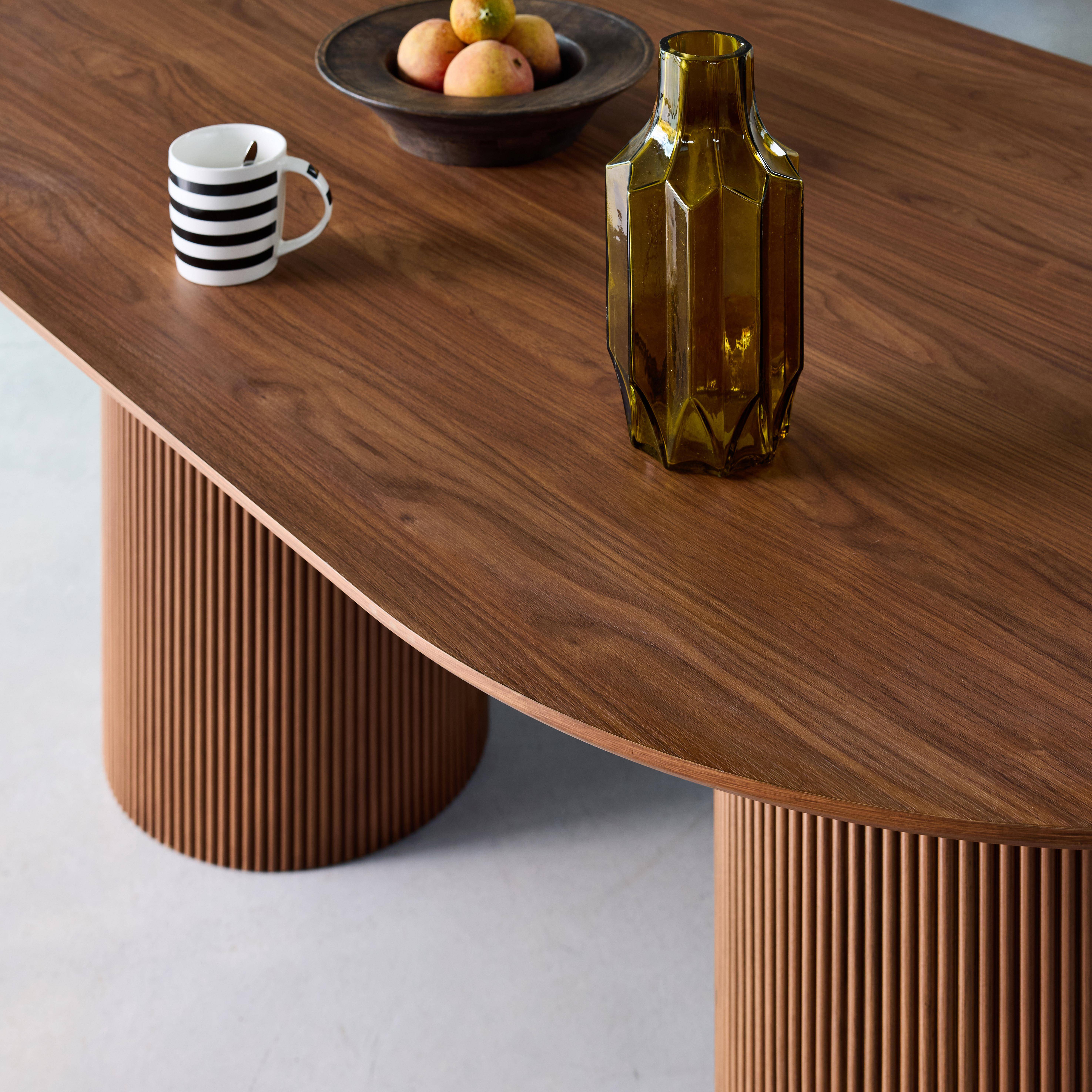 Table à manger oblongue effet bois sculpté 4-6 places, couleur noyer, 180cm Photo2