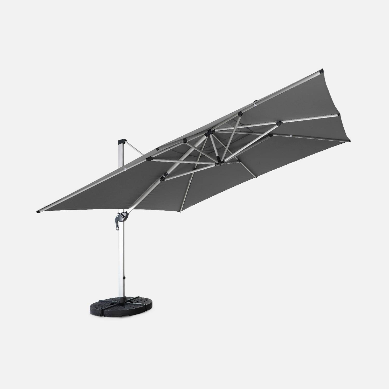 Parasol déporté haut de gamme 4x4m gris, toile en polyester teintée dans la masse, structure aluminium anodisé, housse incluse  Photo3