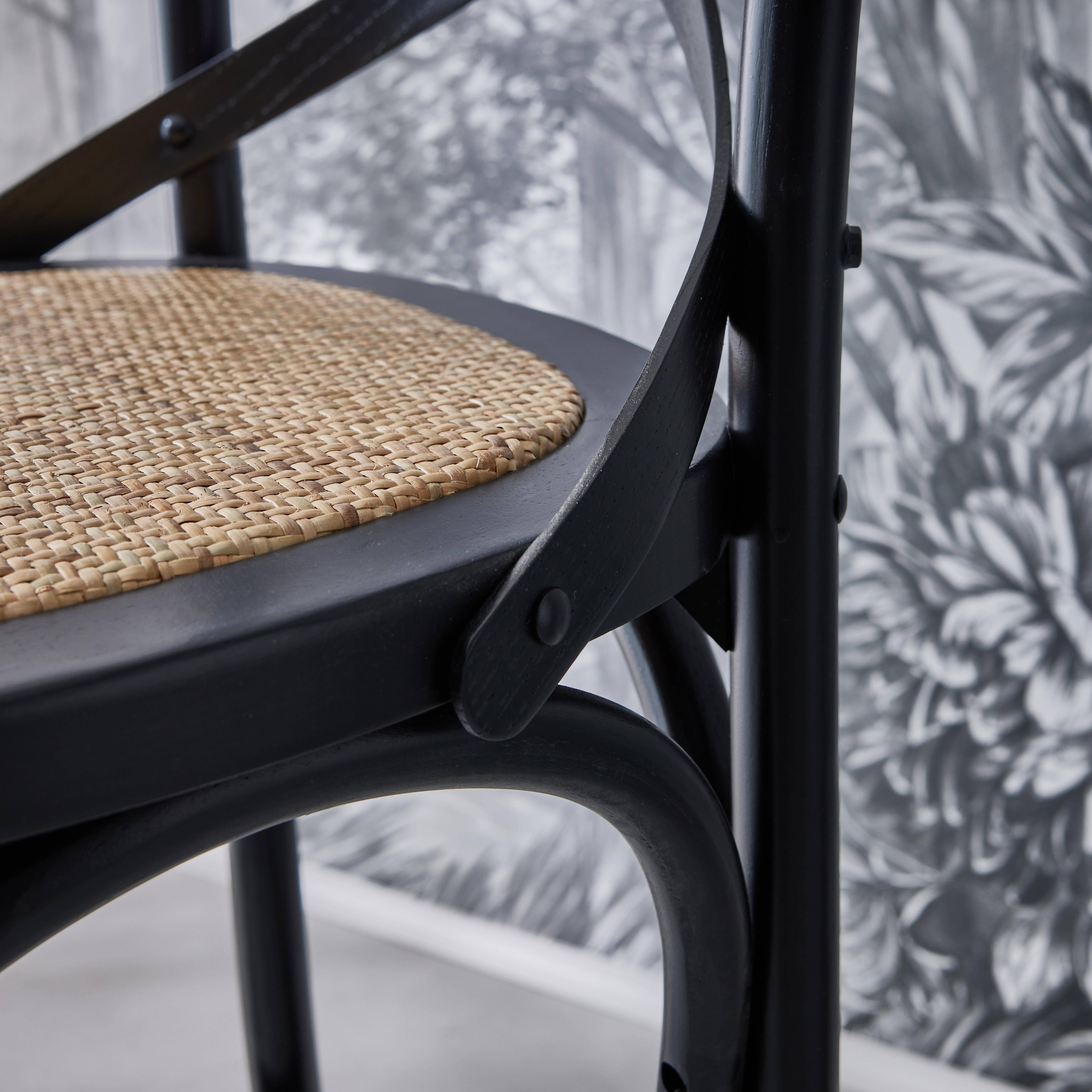 Tabouret de bar bistrot vintage en bois noir avec repose-pieds ,sweeek,Photo3