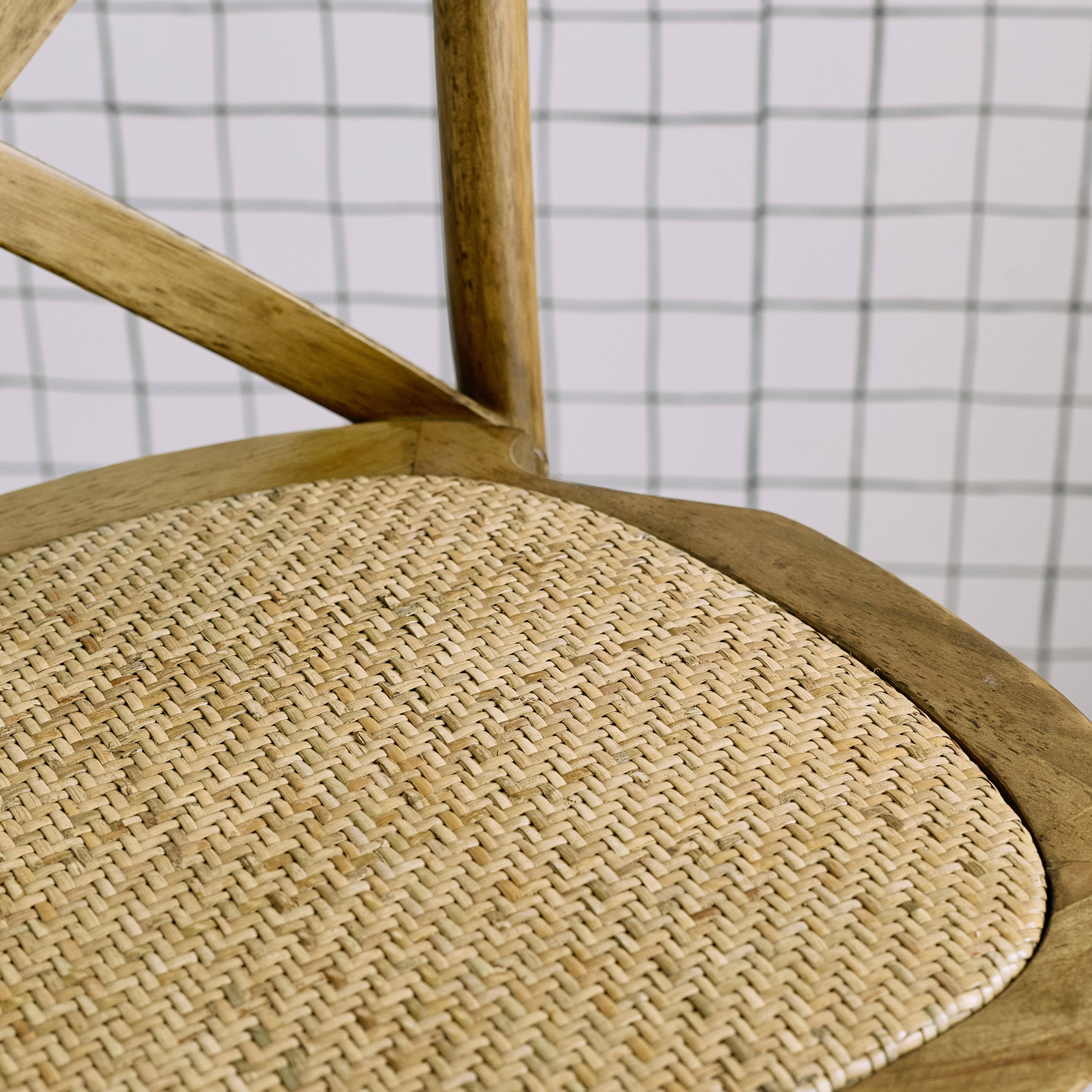 Tabouret de bar bistrot vintage en bois marron vieilli avec repose-pieds  Photo3