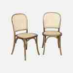 Lot de deux chaises vintage en bois marron vieilli avec assise et dossier en rotin Photo1