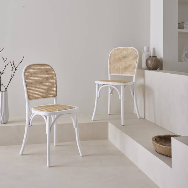 2er-Set weiße Holzstühle mit Rattan-Geflecht l sweeek
