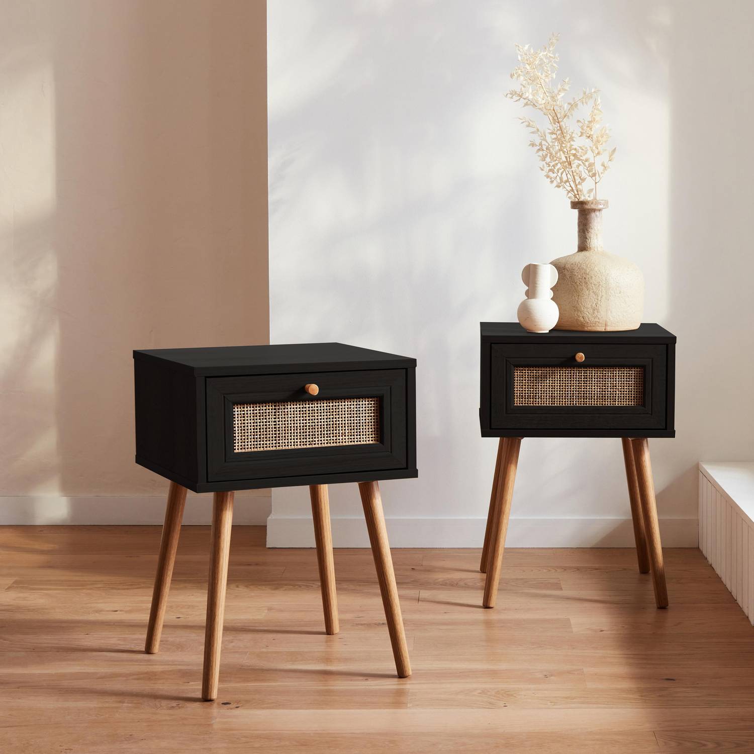 Set of 2 black wood and cane effect bedside tables with 1 drawer Photo1