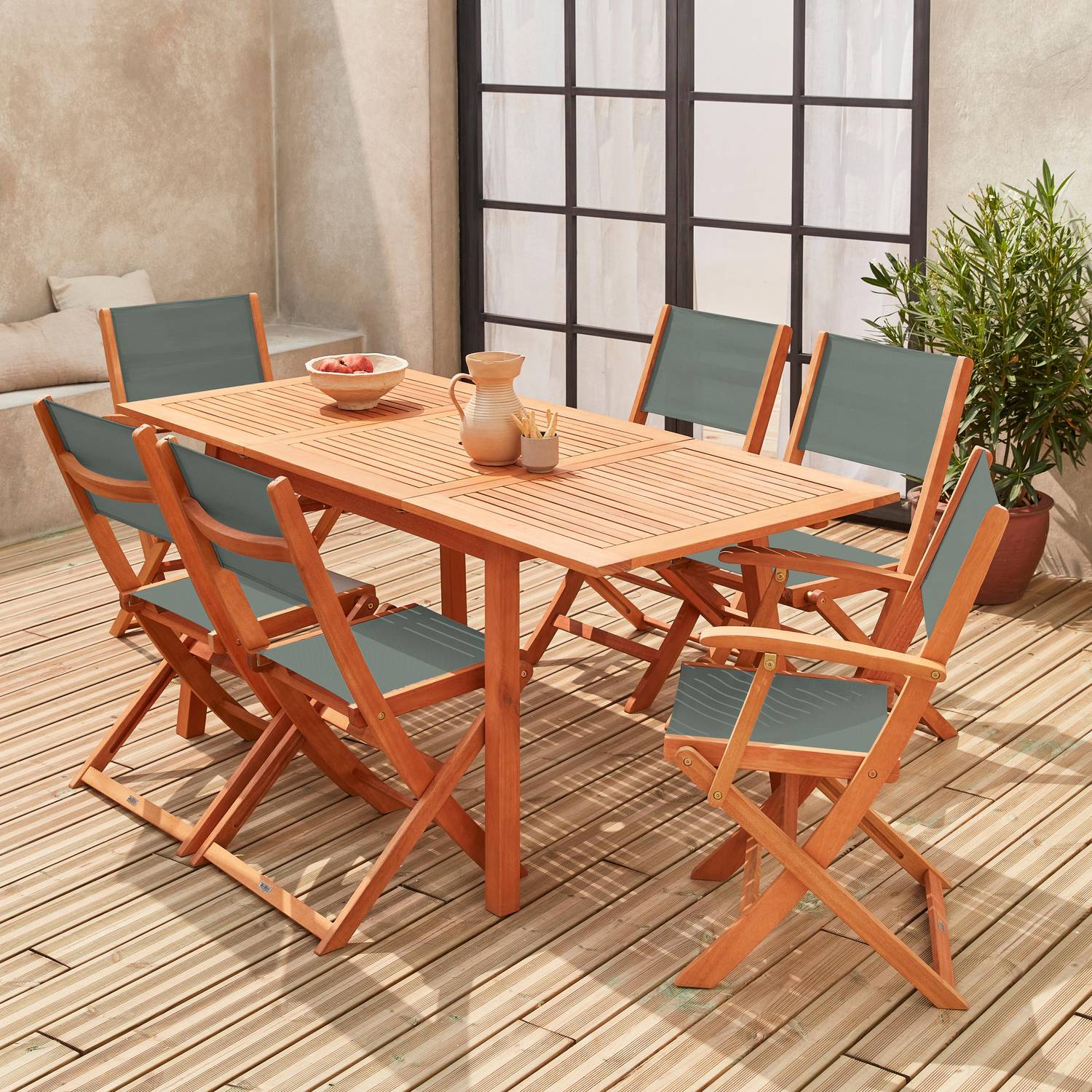 Salon de jardin savane extensible - Almeria - Table 120/180cm avec rallonge, 2 fauteuils et 4 chaises, en bois d'Eucalyptus FSC huilé et textilène savane Photo1