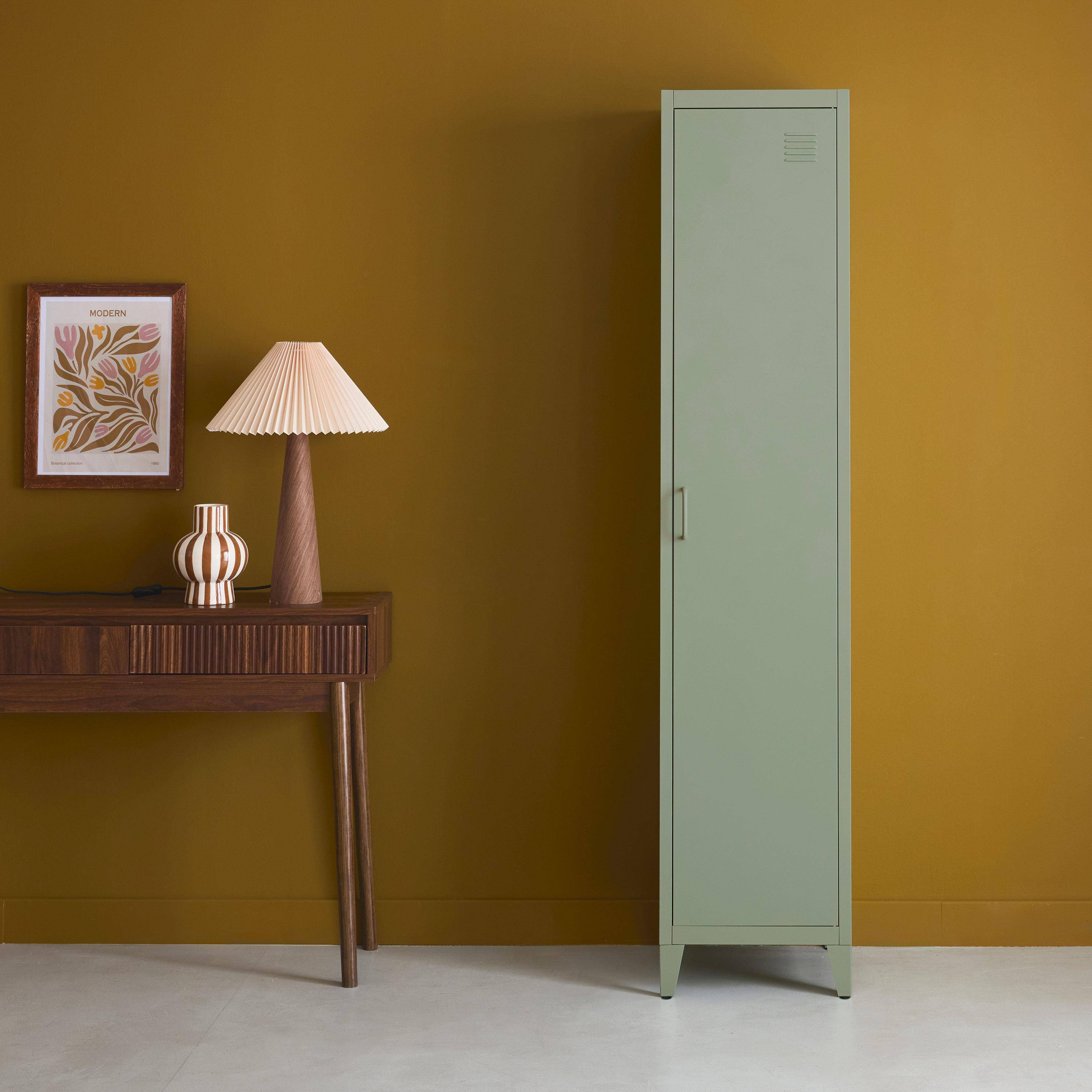 Armoire chambre en acier vert clair, 4 espaces de rangement, casier  Photo1