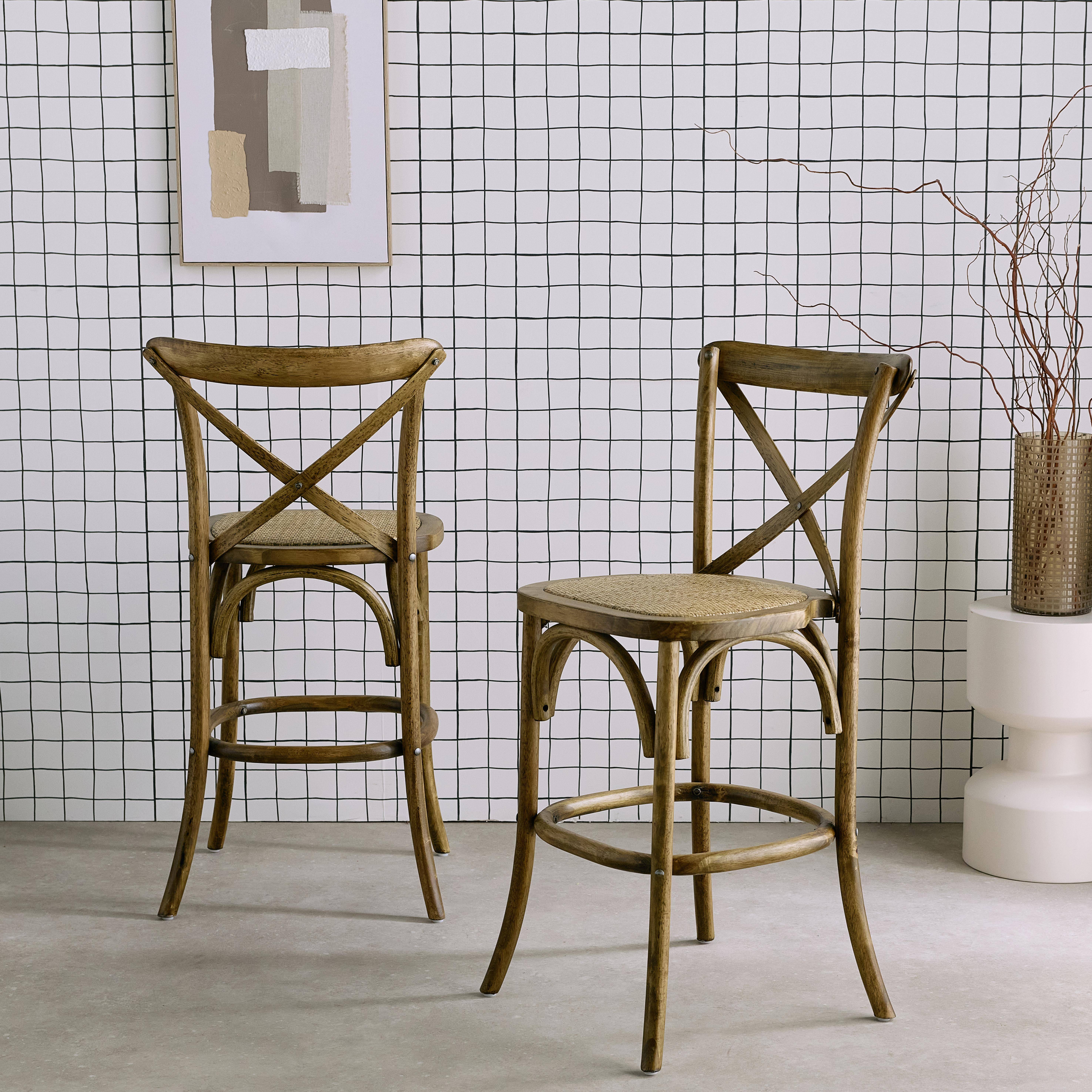 Lot de 2 tabourets de bar bistrot vintage en bois marron vieilli avec repose-pieds ,sweeek,Photo2