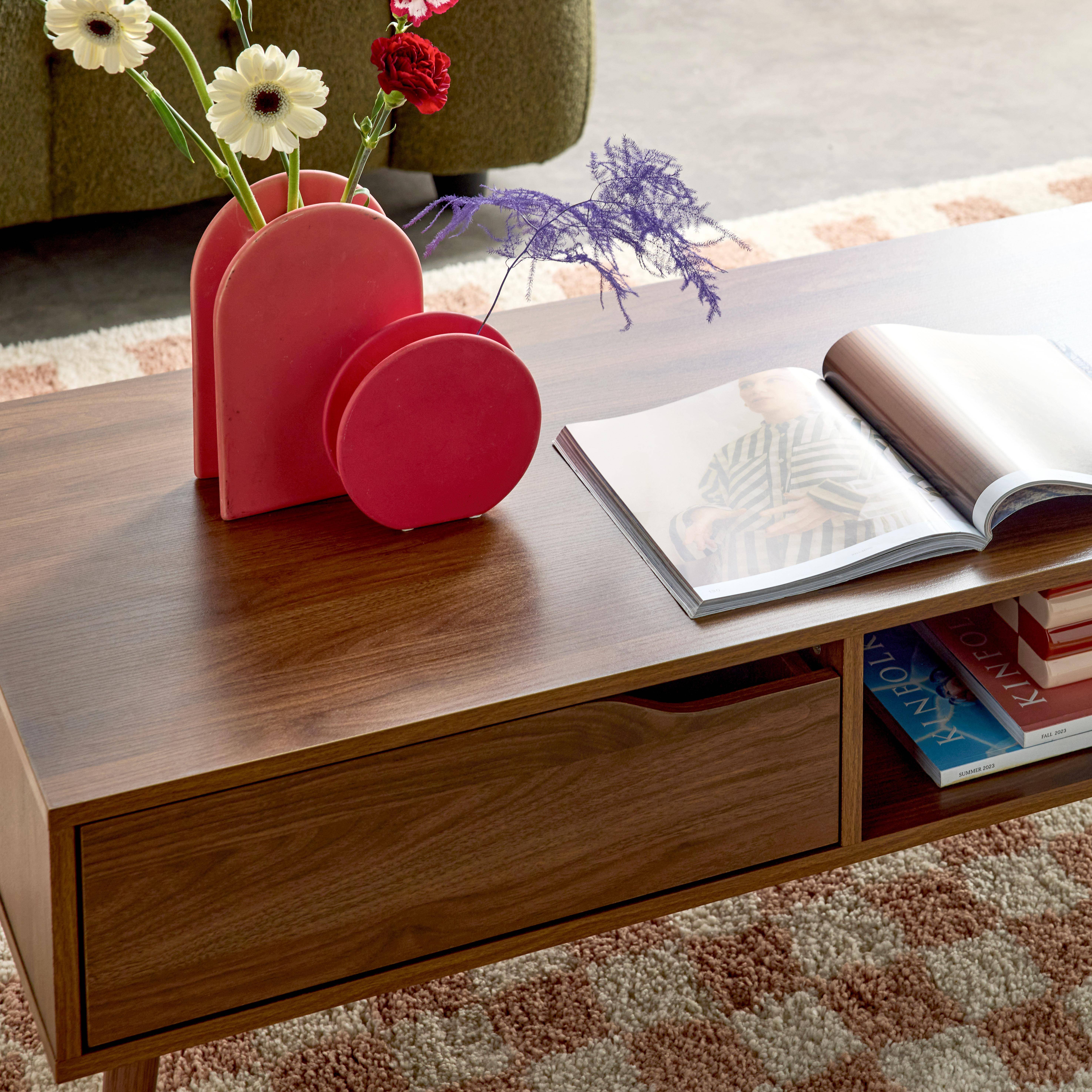 Vintage salontafel in walnootkleurig hout, 1 lade 2 vakken Photo3