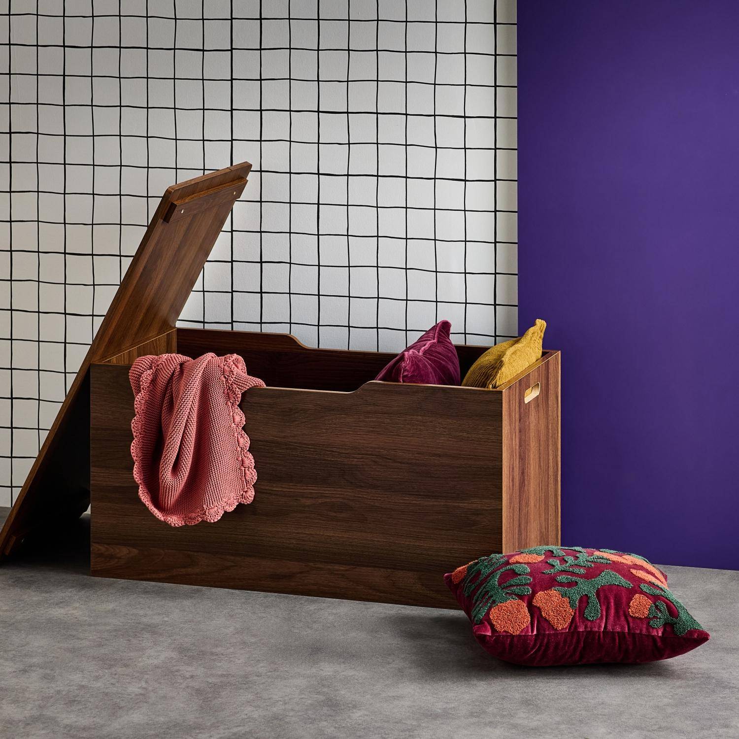 Bedeind, bankkist walnootkleurig hout Photo2