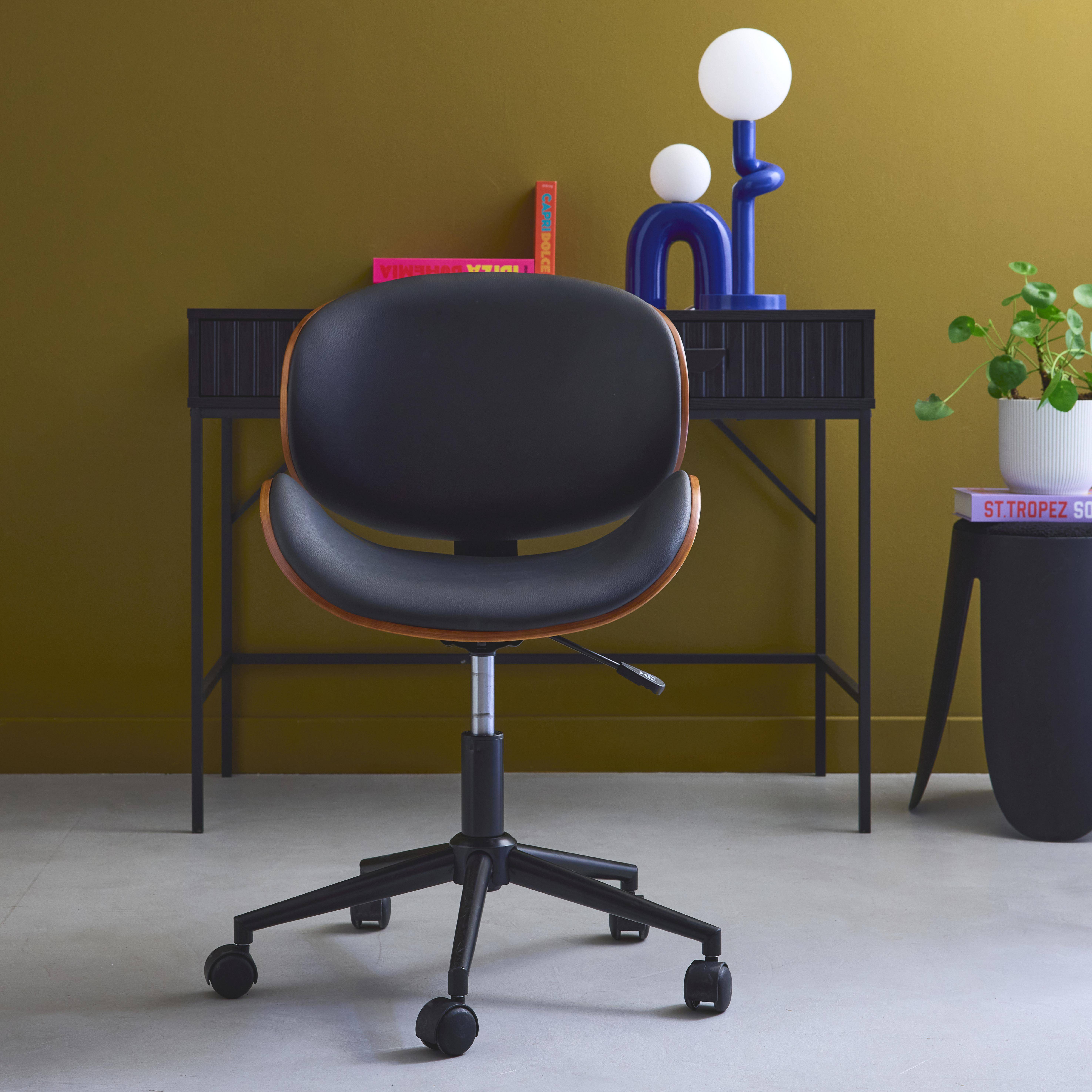 Chaise de bureau à roulettes bois courbé avec placage effet noyer et assise noire,sweeek,Photo1