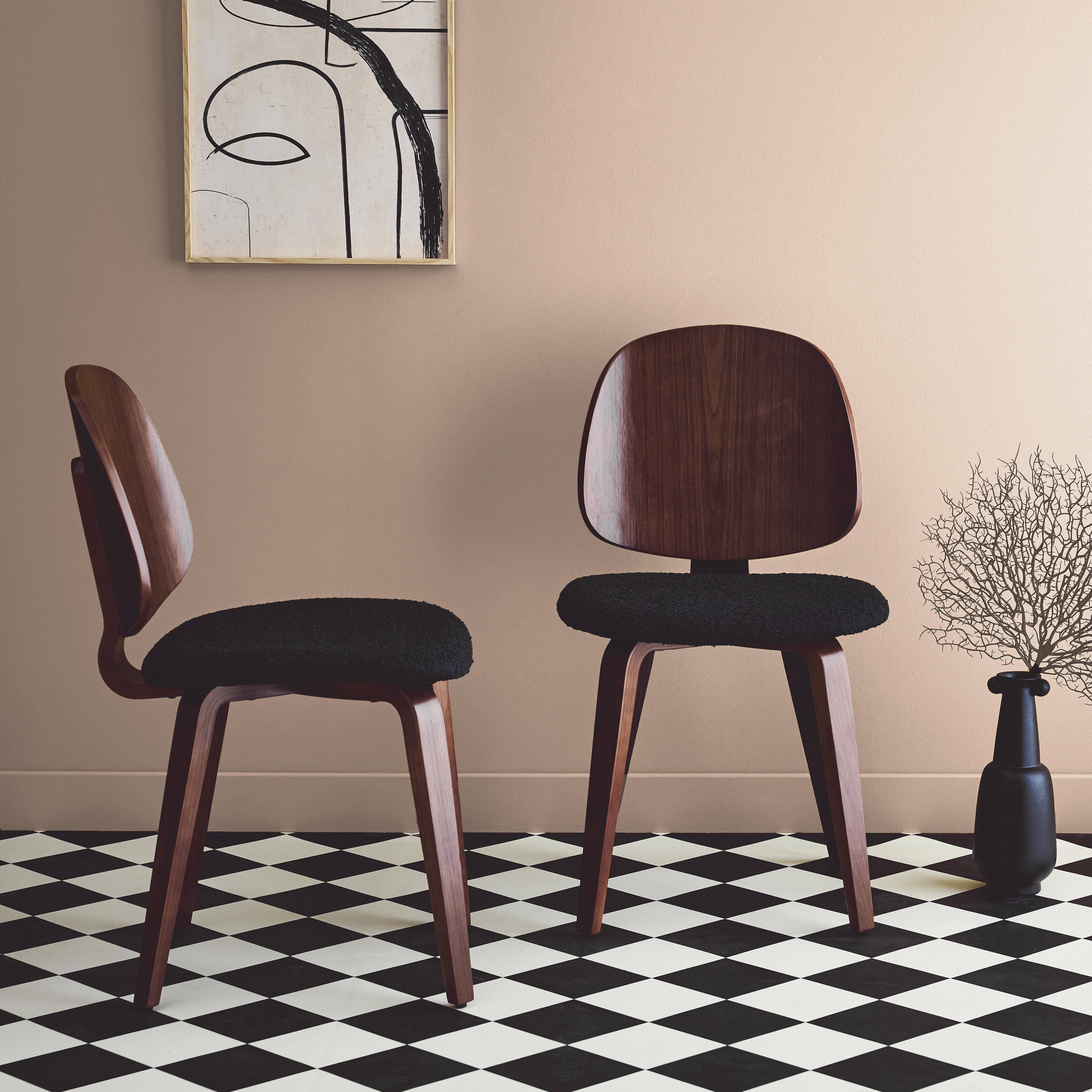 Set van 2 stoelen van gebogen populierenhout met walnootfineer en getextureerde bouclé zwart - Sophia,sweeek,Photo1