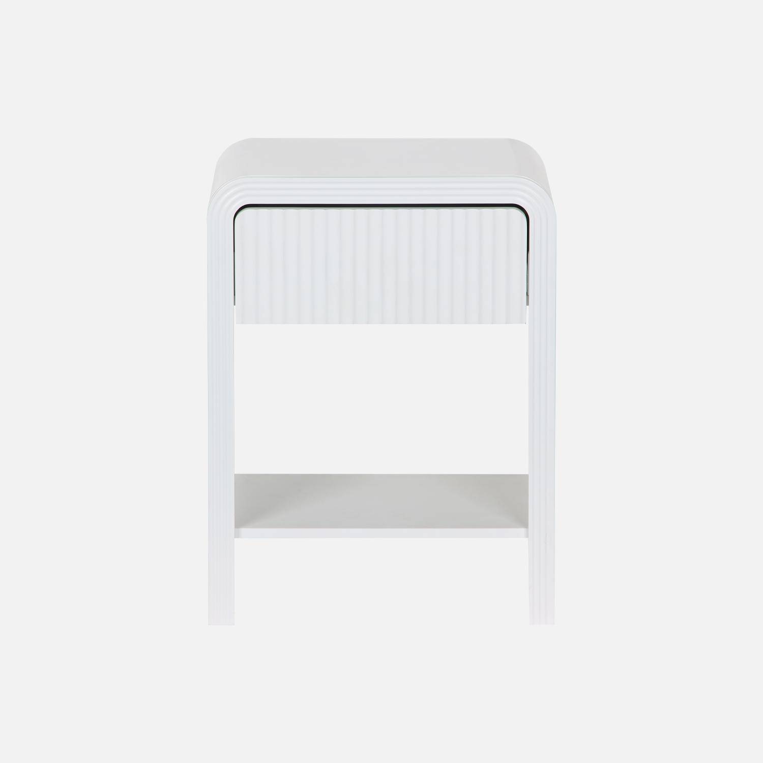 Table de chevet effet bois blanc rainuré 1 tiroir, 1 étagère  Photo4