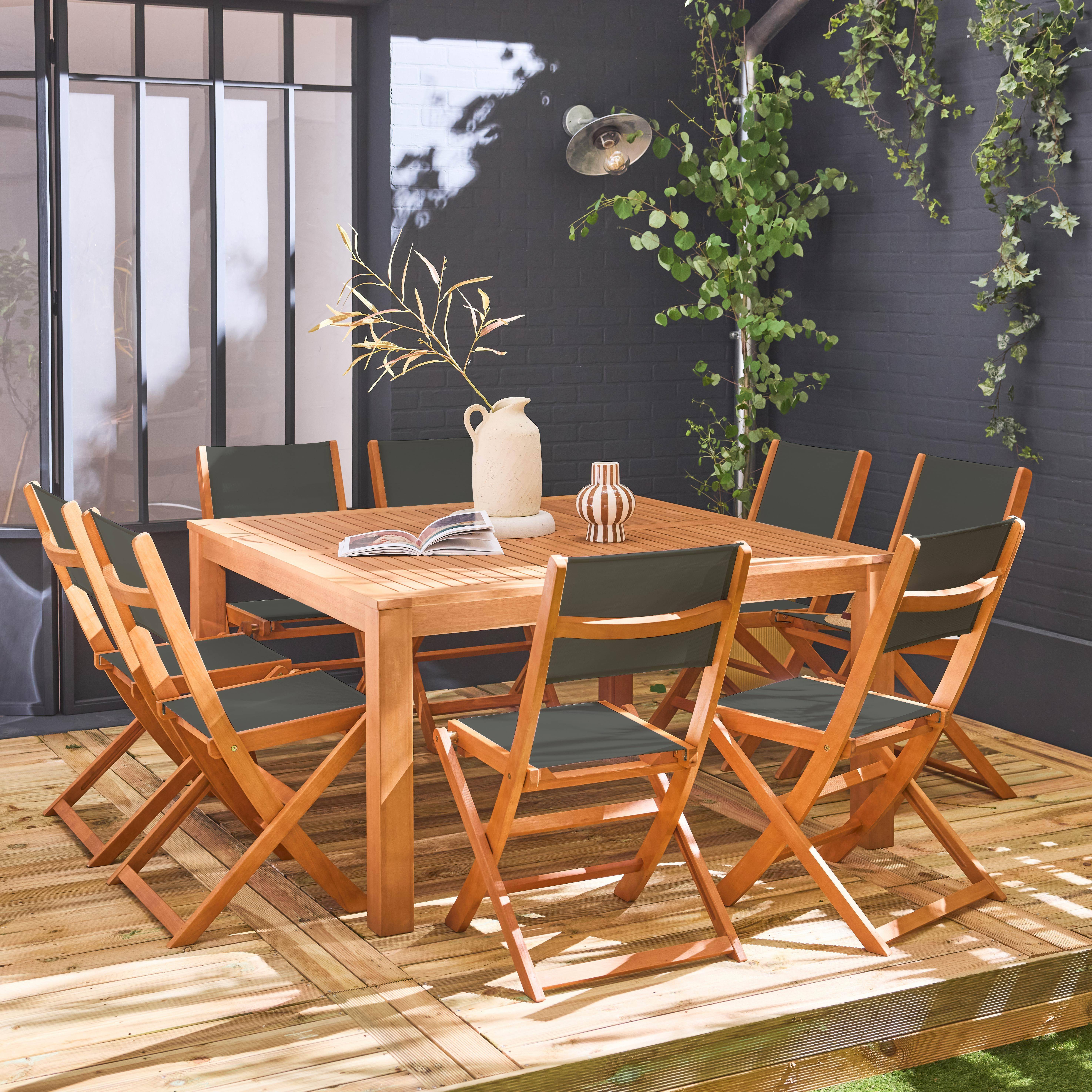 Table de jardin carrée, en bois d'eucalyptus, avec trou de parasol + 8 chaises pliables savane Photo1