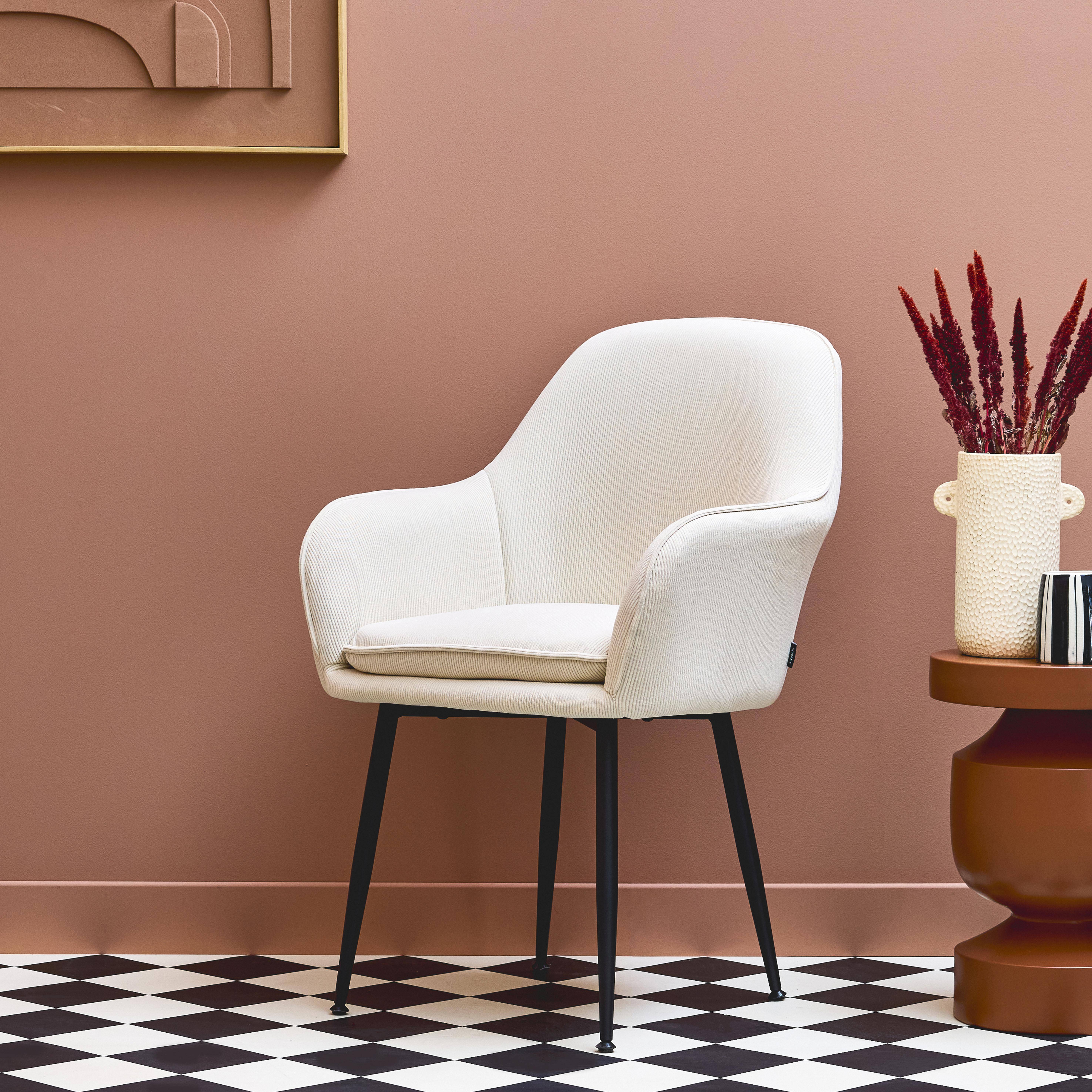 Fauteuil en velours côtelé blanc cassé et pieds en métal noir mat, L 57 x P 59 x H 84,5 Photo2