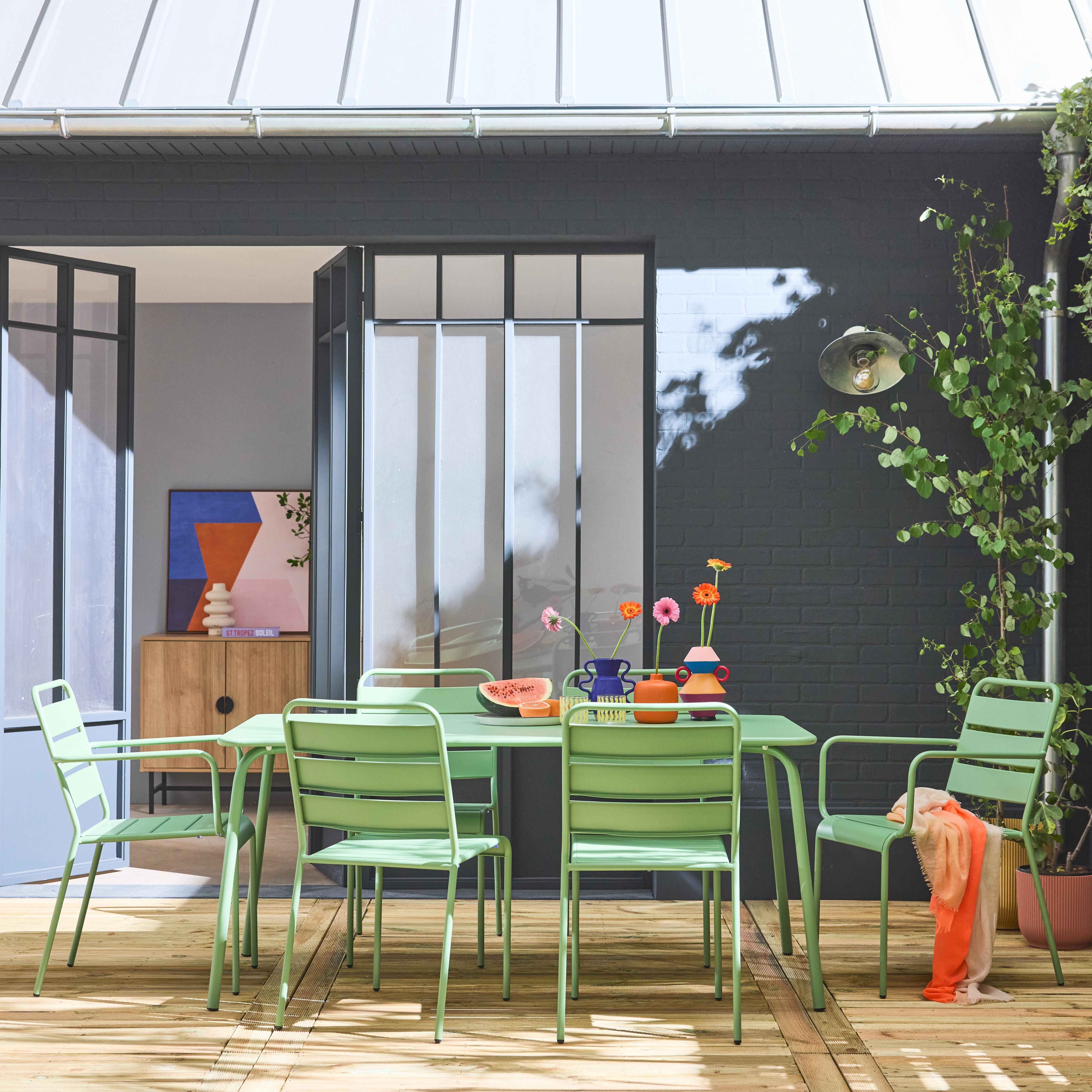 Metalen tuintafel 160x90cm + 4 stapelstoelen en 2 jadegroene fauteuils Photo1