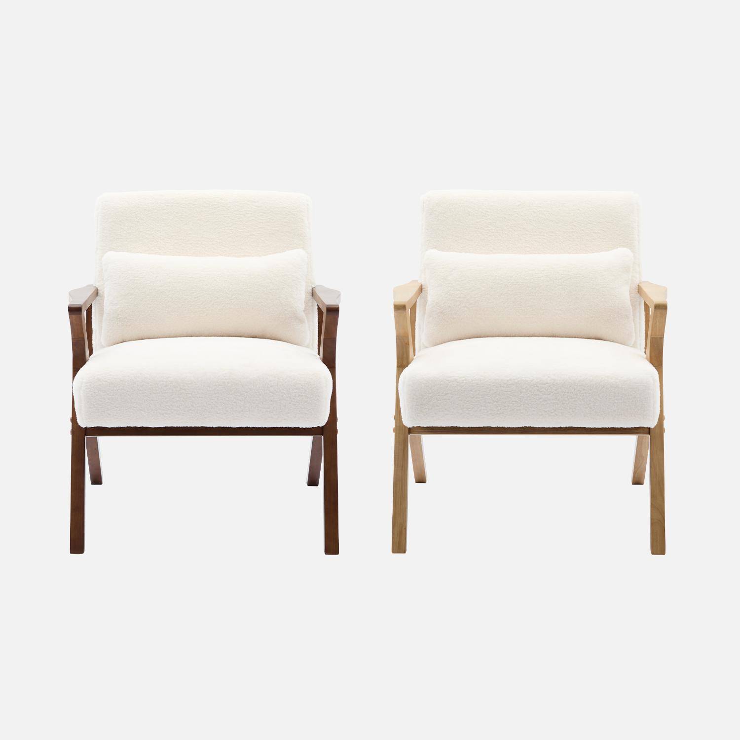 Fauteuil scandinave bois d'hévéa et tissu effet fausse fourrure blanc crème  Photo5