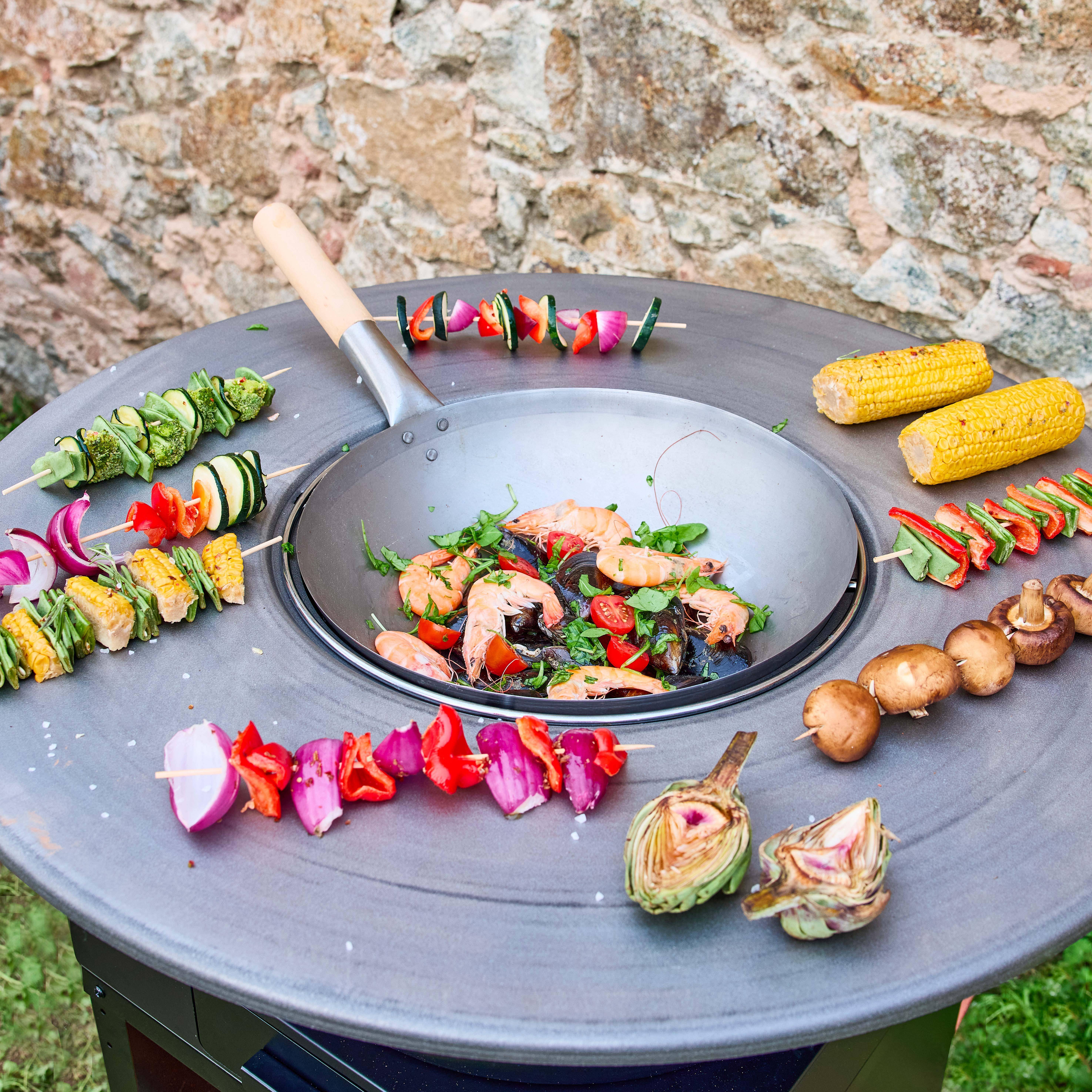 Brasero barbecue Ø81,5cm avec grille de cuisson, espace de stockage pour le bois + Housse en polyester Photo3