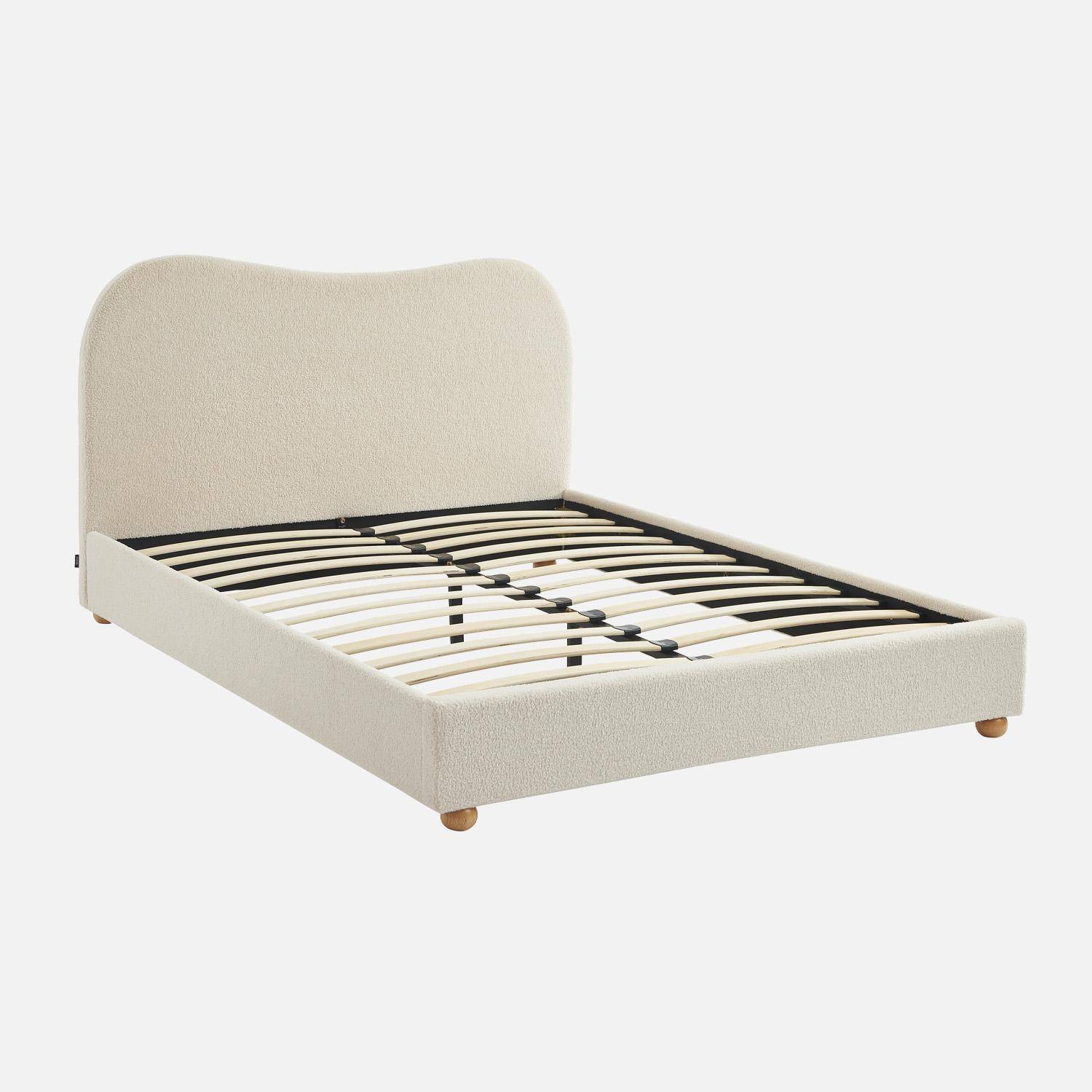 Bett mit Lattenrost und Kopfteil, weiß Bouclé-Bezug, B203 x T148 x H97cm - Aaron Photo1