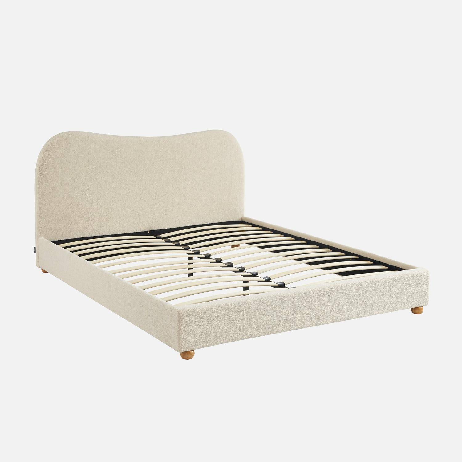 Bett mit Lattenrost und Kopfteil, weißer Bouclé-Bezug, B214.5 x T168 x H97cm - Aaron Photo1