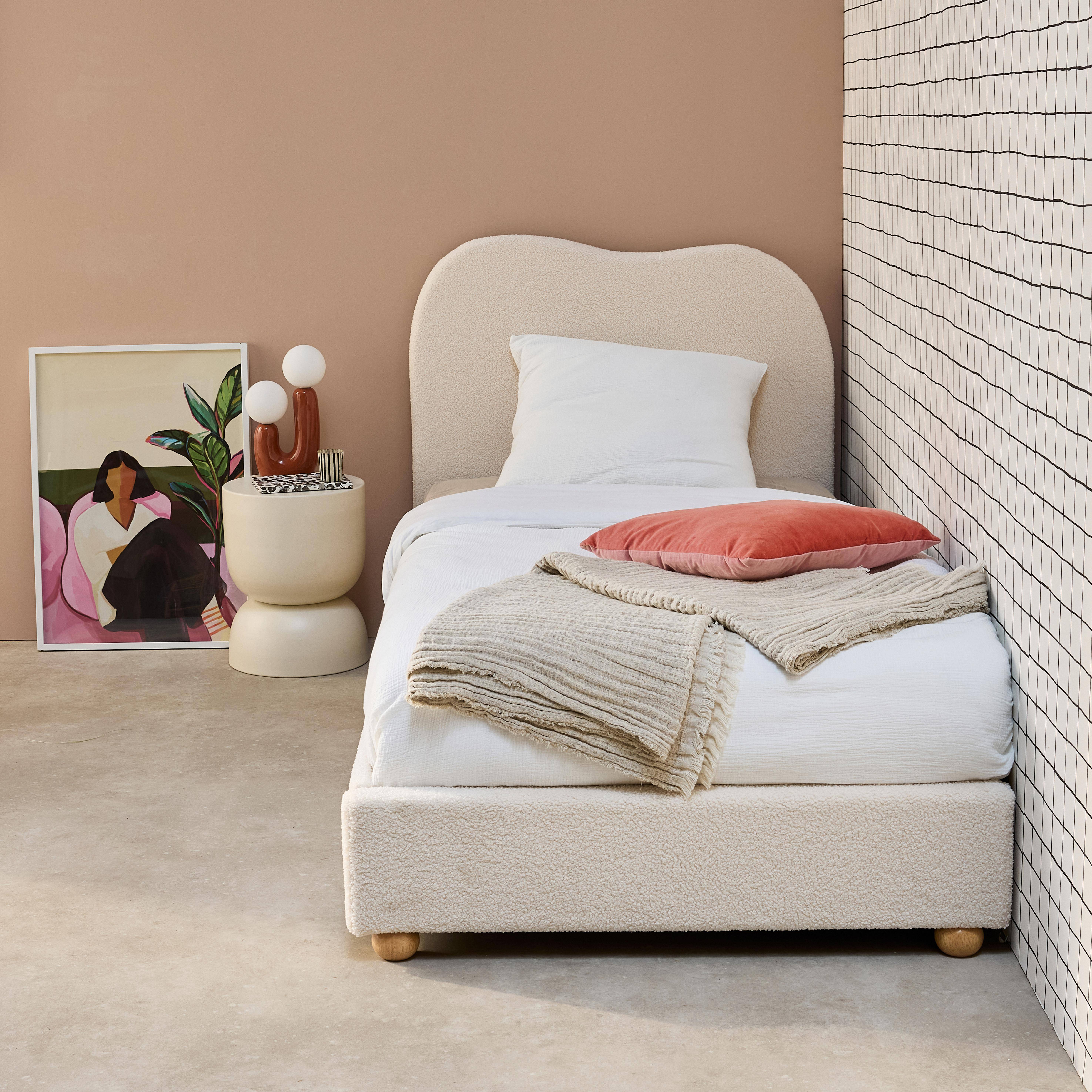 Cama com estrado de ripas e cabeceira, branca com arrumação em boucle, Aaron, Branco, 204x98x96.5 cm Photo1