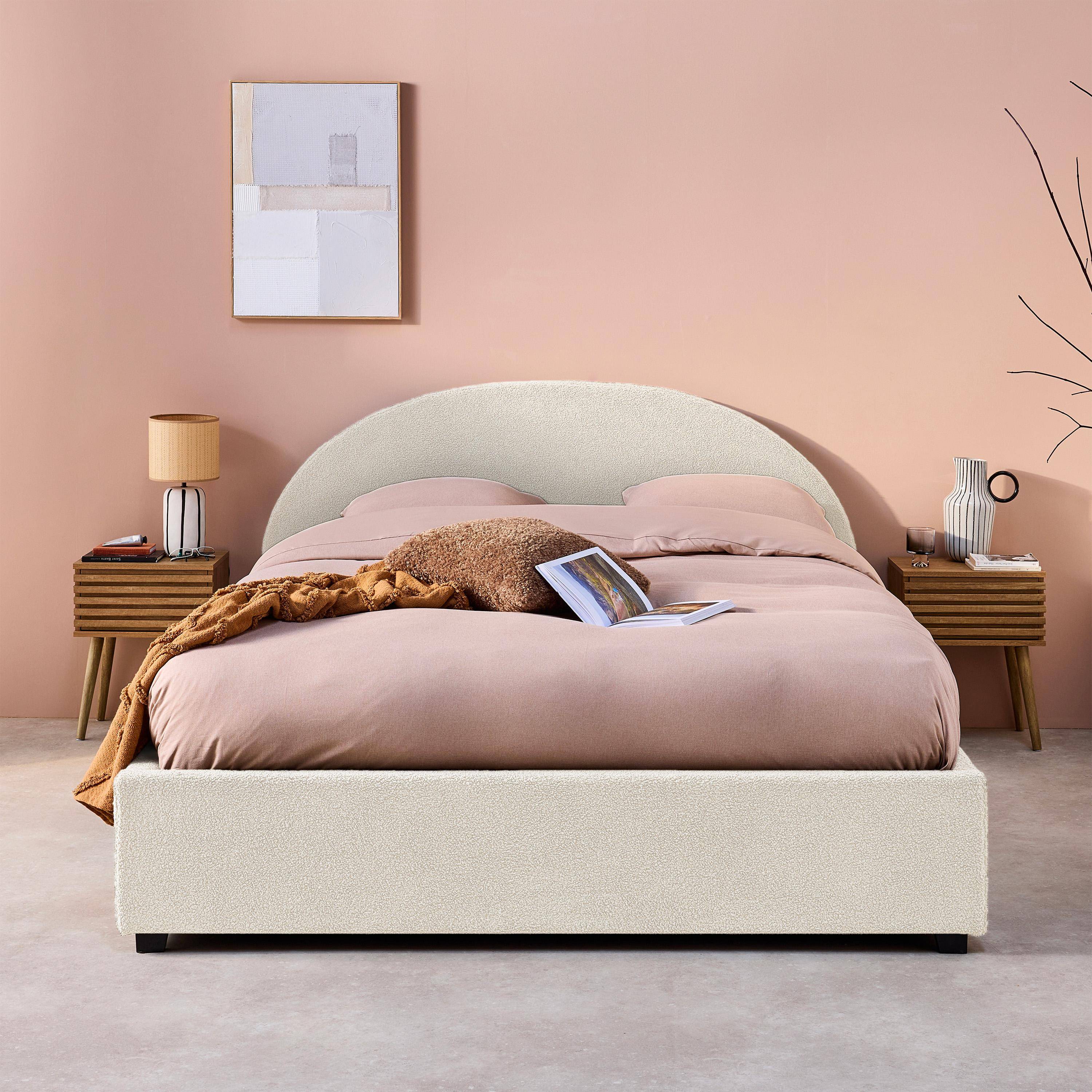 Lit coffre avec sommier à lattes et tête de lit, finition bouclette, blanc, L 206 x P 153,5 x H 102cm,sweeek,Photo1