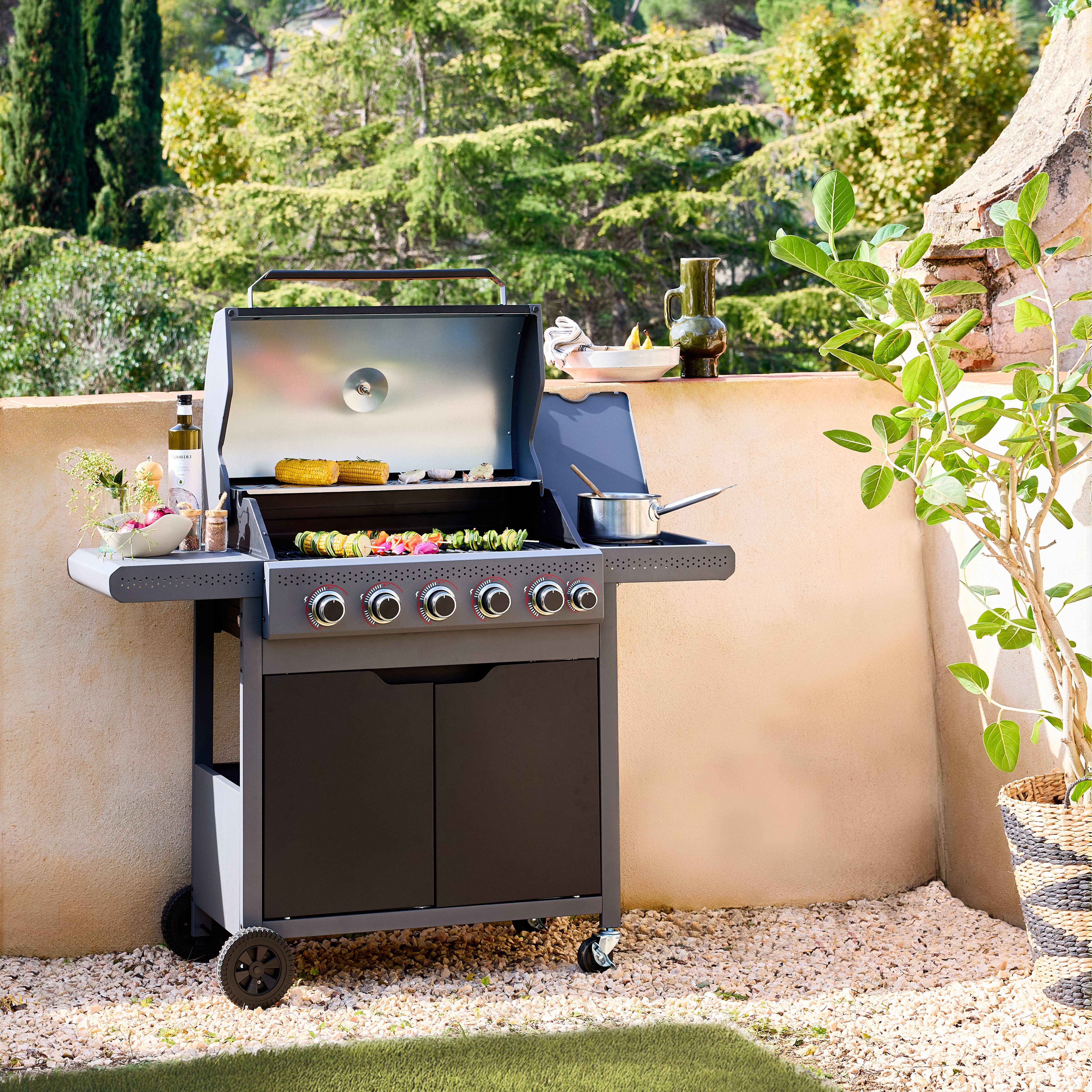 Gasbarbecue Edmond zwart - 5 branders + 1 zijbrander, met thermometer, L 132x D62 x H143 cm Photo1