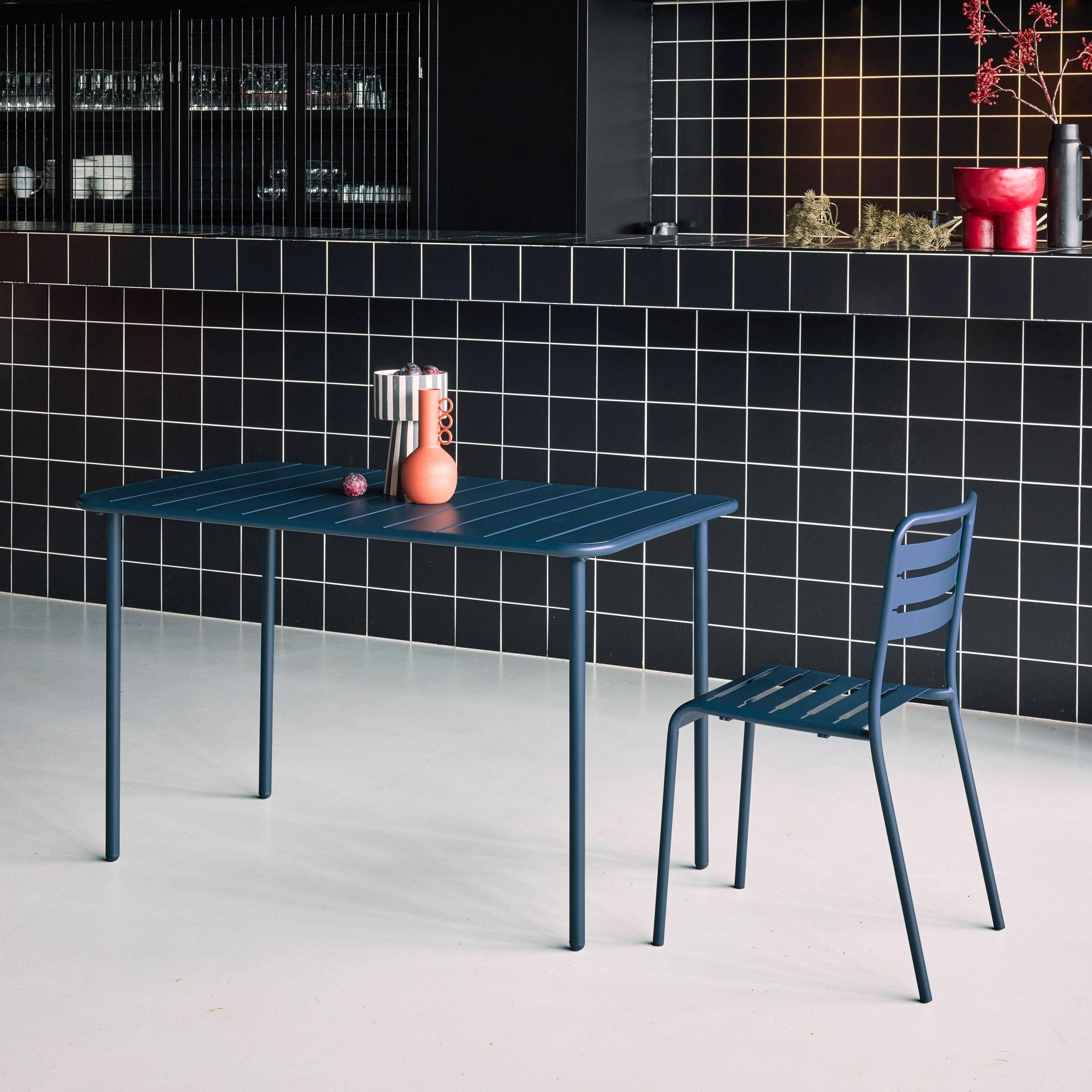 Table de jardin métal 4 places, marine, Amelia, 120x70cm, traitement antirouille, lattes et bords arrondis  Photo3