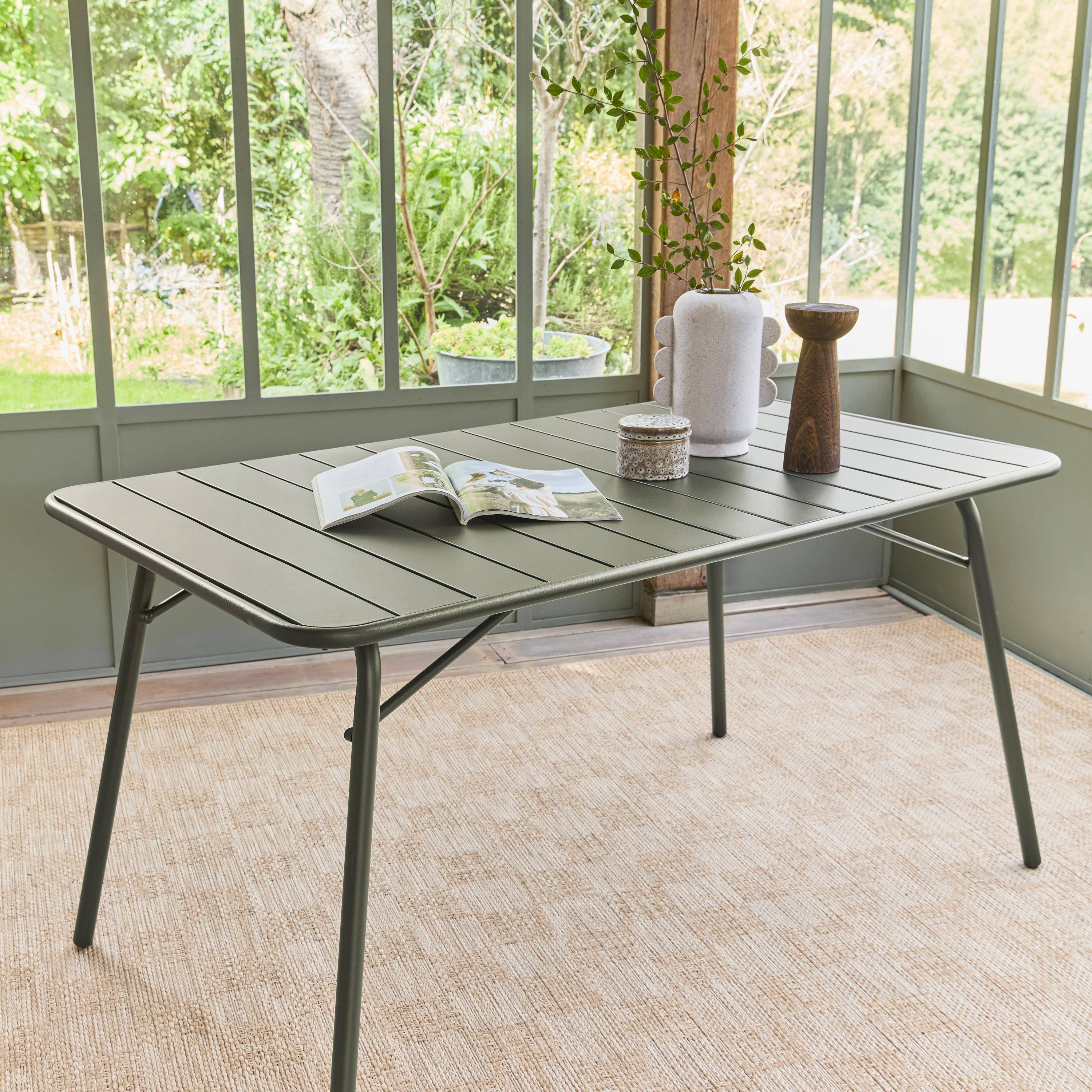 Tavolo da giardino bistrot pieghevole in metallo 6 posti, 140cm Verde kaki - 141.2x80x72.5 cm,sweeek,Photo1