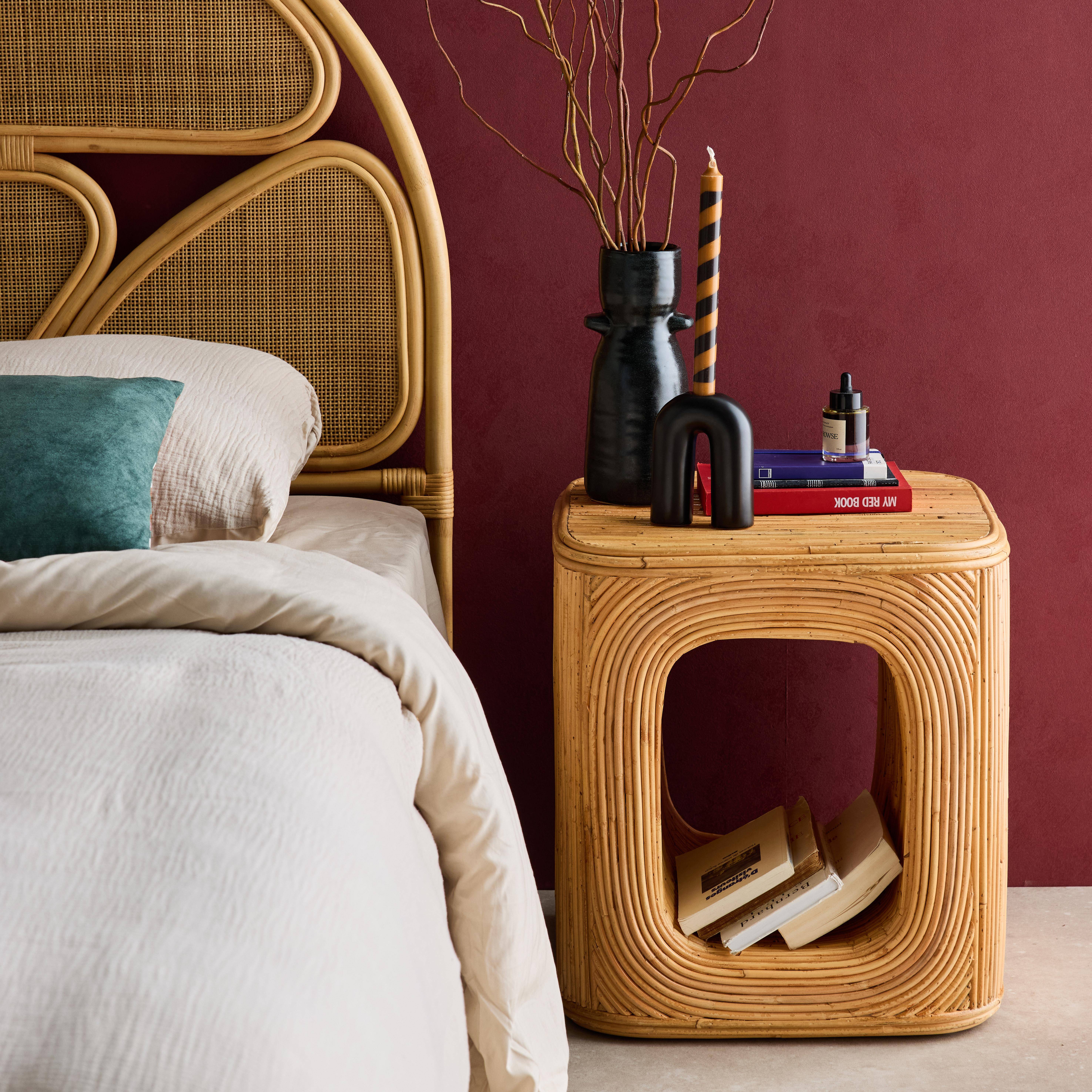 Mesa de cabeceira com nicho, em rotim natural, Baya, Natural, 45x45x50 cm,sweeek,Photo1