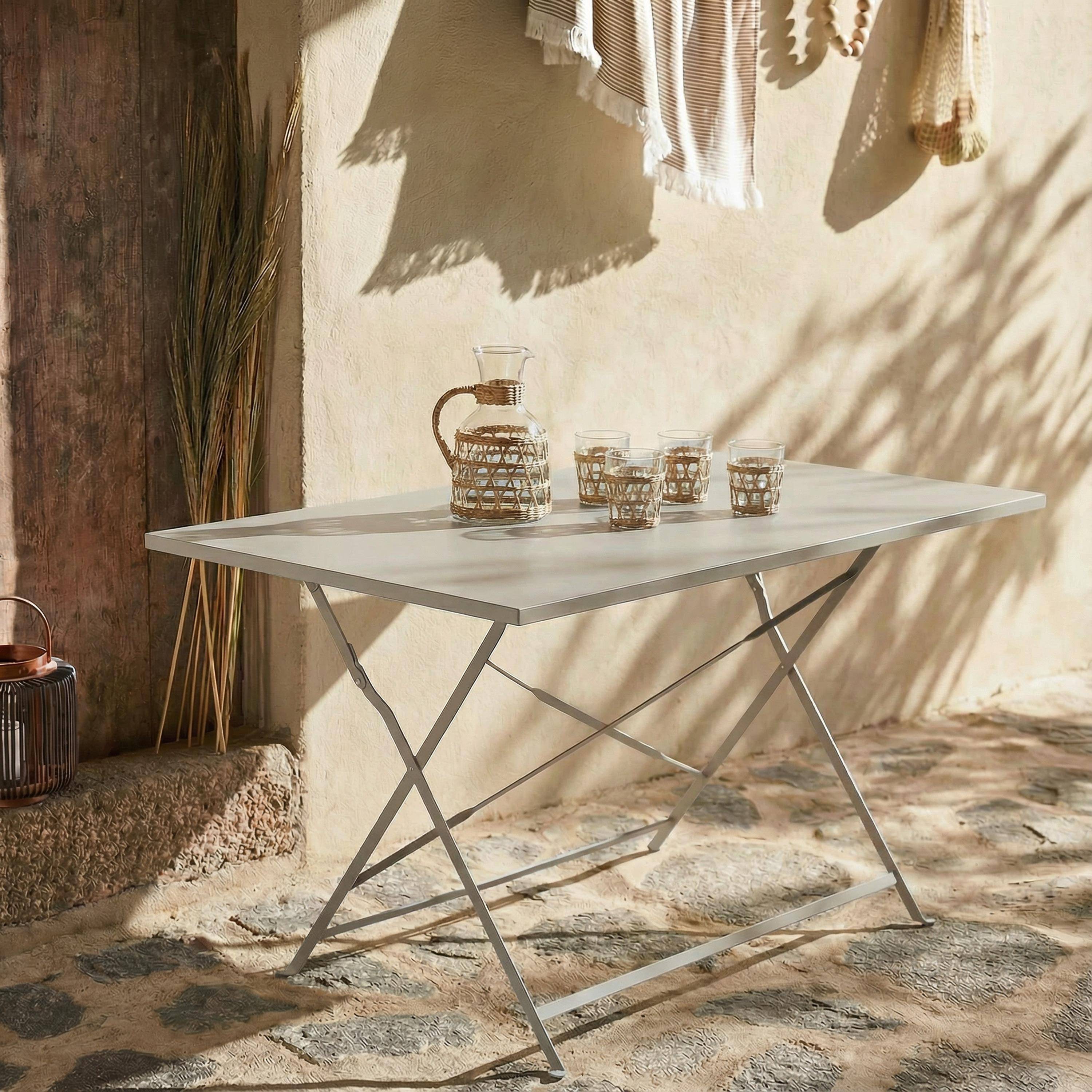 Rechteckiger, klappbarer Gartentisch aus Metall, beige I sweeek