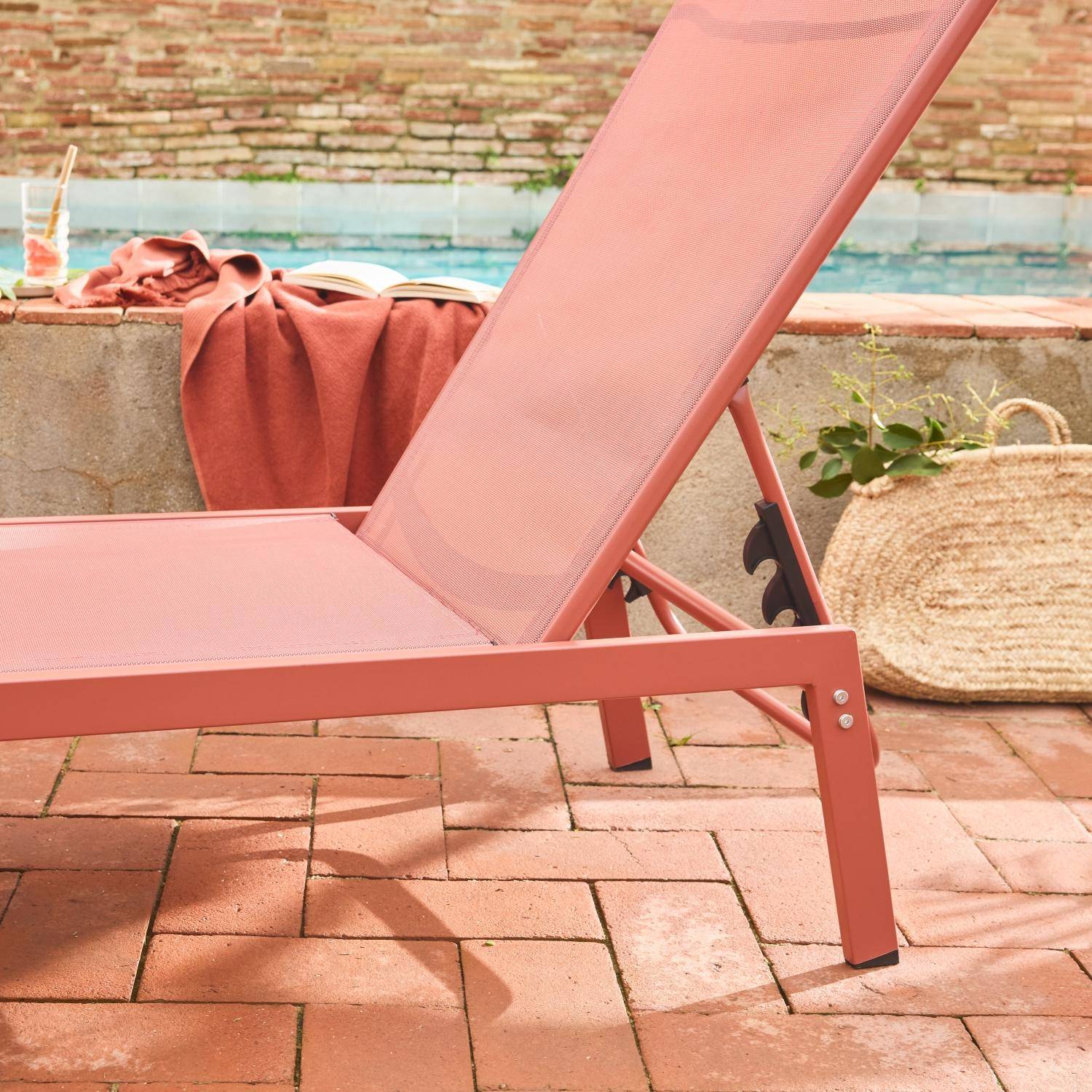 Lot de 2 transats terracotta, 5 positions, en textilène et métal, FLORA,  L155 x P59 x H106cm Photo3