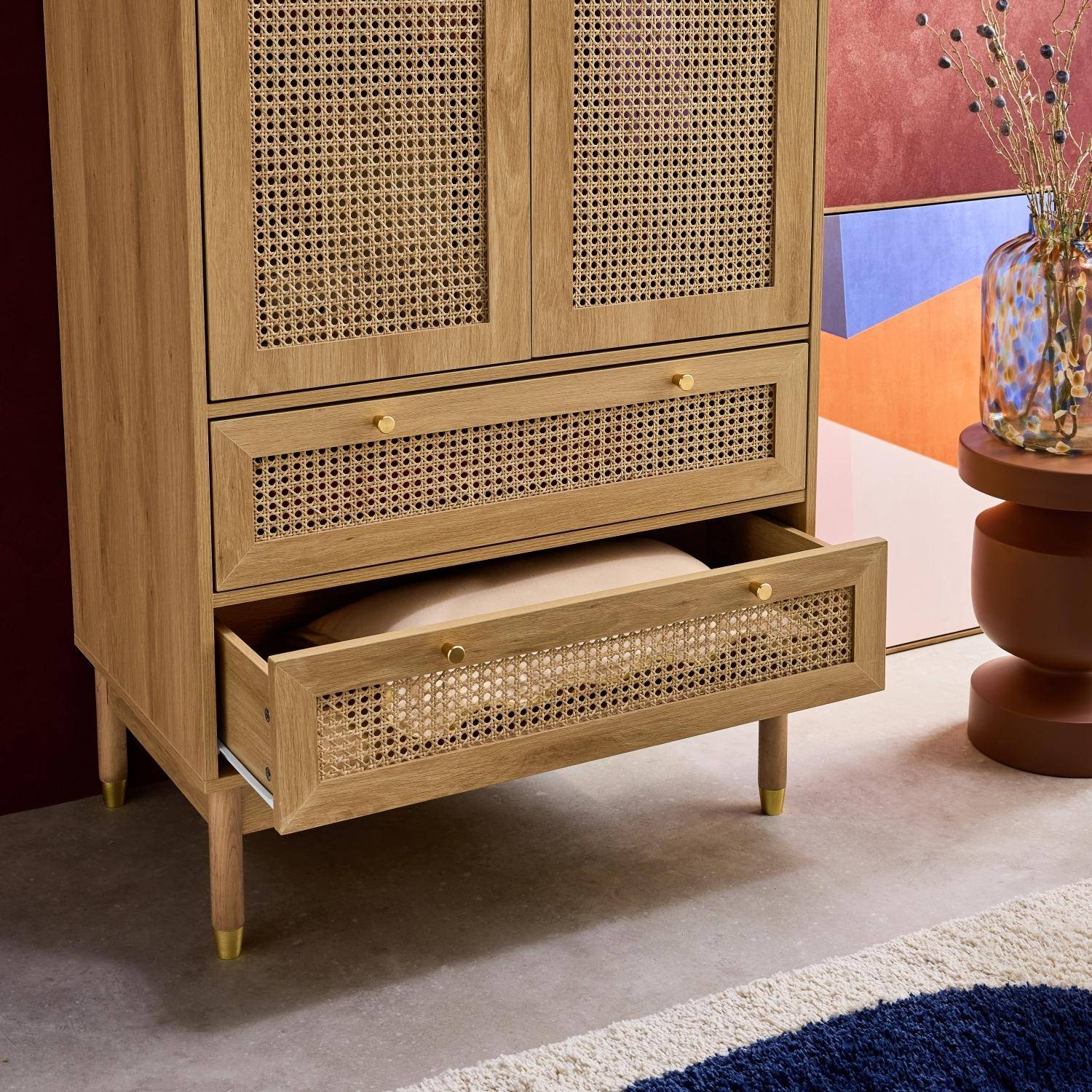 Armadio a due ante con due cassetti in legno intrecciato, Judith, Marrone naturale, 80x50x180 cm Photo3