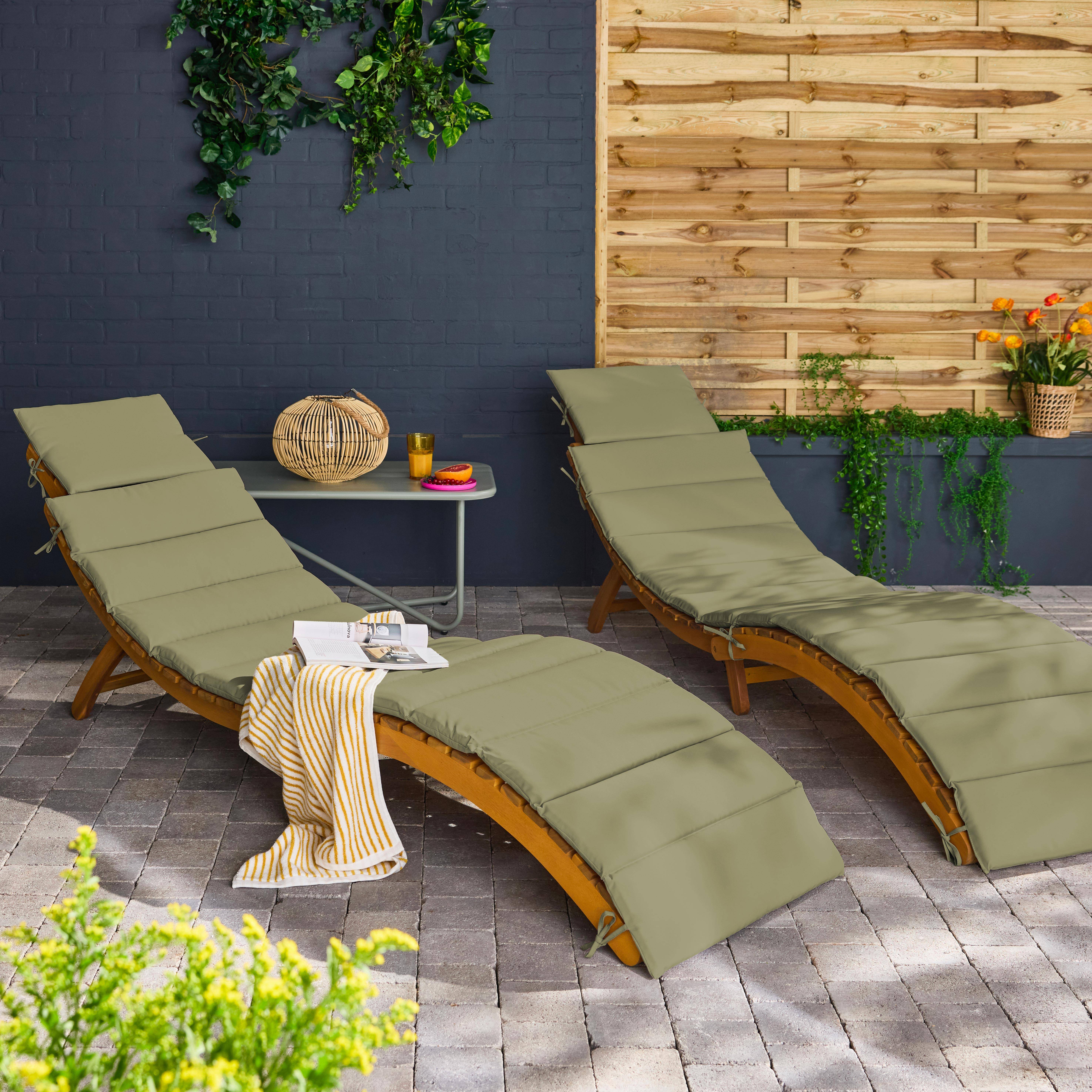 Set van 2 acaciahouten ligstoelen LAURE met kaki polyester kussen, 184 x 55 x 63,5 cm Photo1