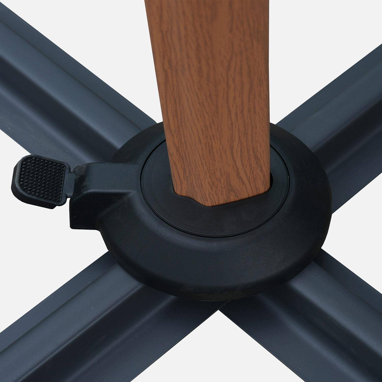 Ampelschirm quadratisch 3x3 m beige, Mast in Holzoptik - Etretat  Photo5