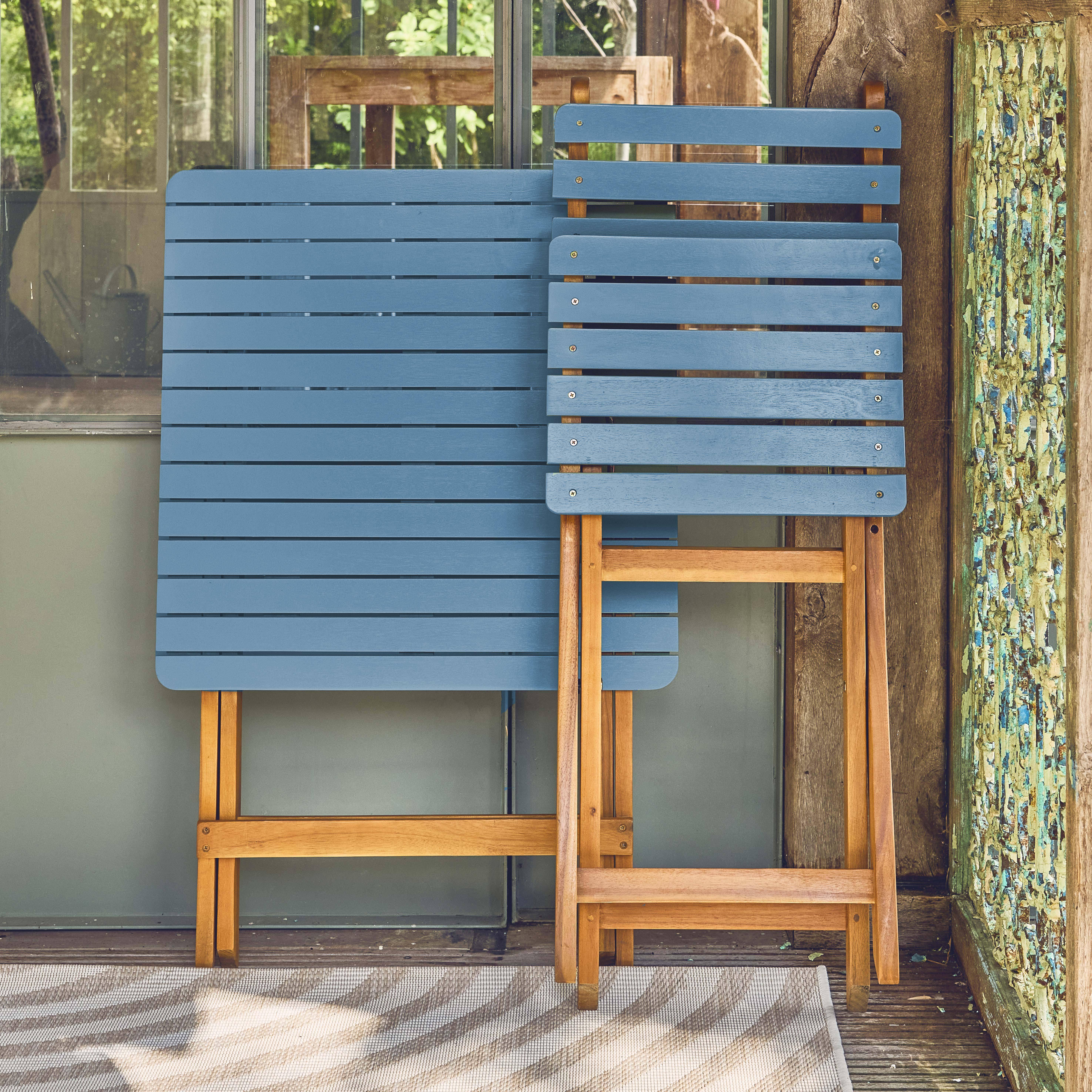 Acacia wood garden table, 2 folding chairs, Blue | sweeek